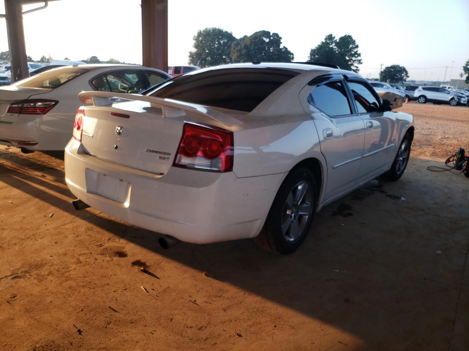 Photo 4 from auction – 2010 DODGE CHARGER SX with VIN 2B3CA3CV8AH143635