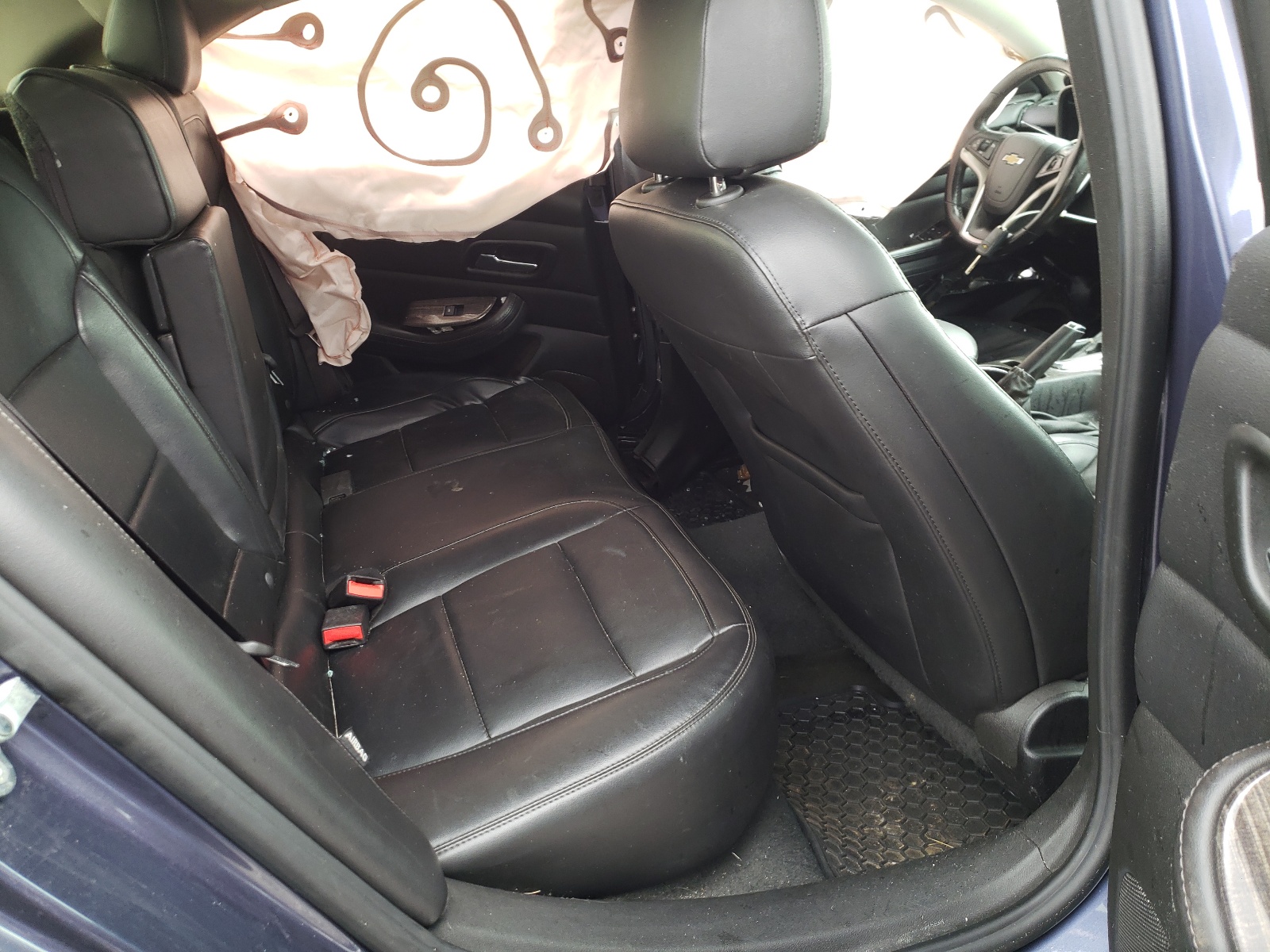 Zdjęcie 6 z aukcji – 2015 CHEVROLET MALIBU 2LT z VIN 1G11D5SL5FF139410