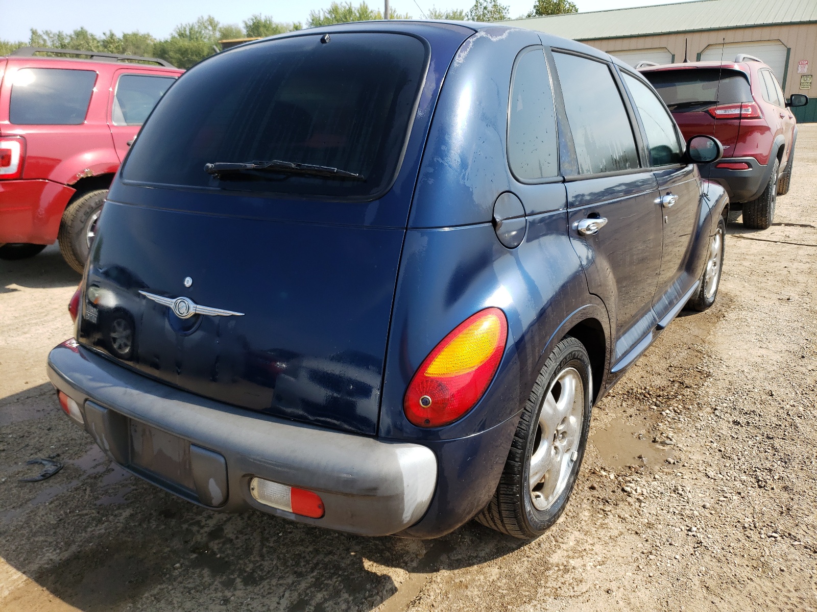صورة رقم 4 من المزاد - 2001 CHRYSLER PT CRUISER مع VIN 3C4FY4BB11T570229