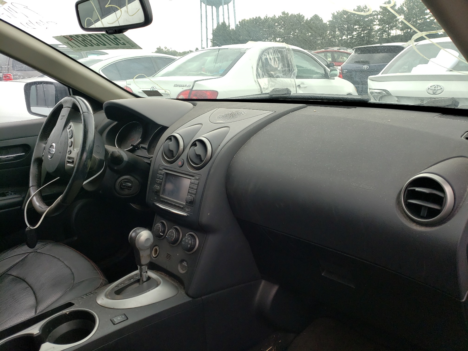 Photo 9 from auction – 2011 NISSAN ROGUE S with VIN JN8AS5MV2BW270613