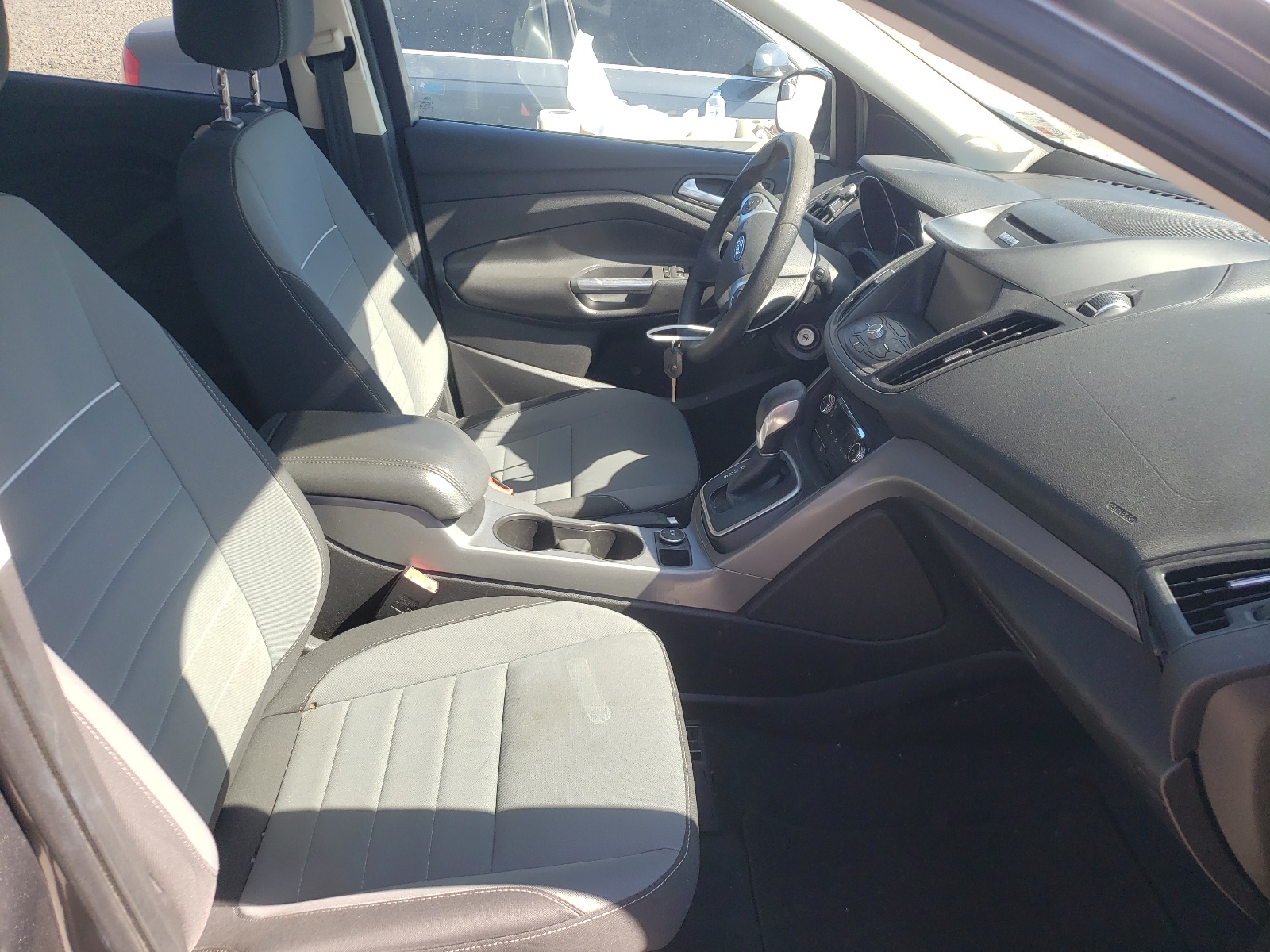 Photo 5 from auction – 2013 FORD ESCAPE SE with VIN 1FMCU0GXXDUD48886
