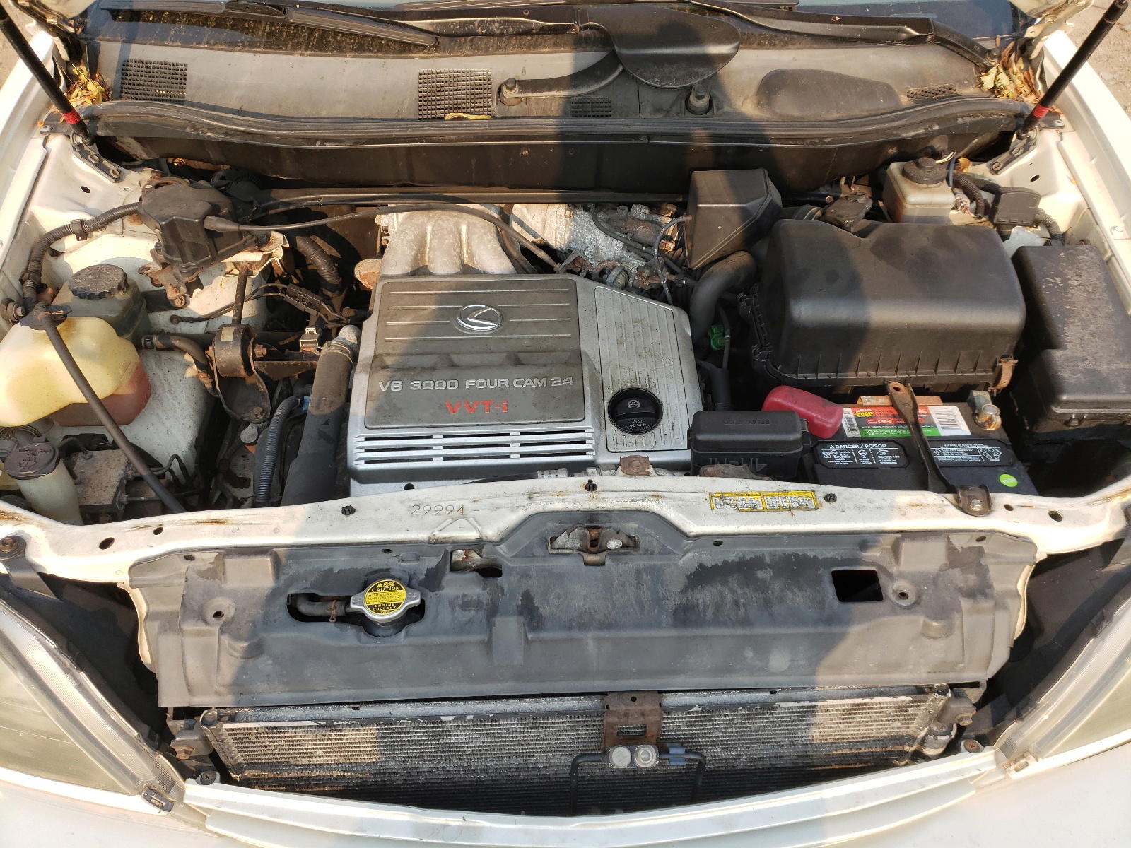 Photo 7 from auction – 2000 LEXUS RX 300 with VIN JT6HF10U4Y0138203