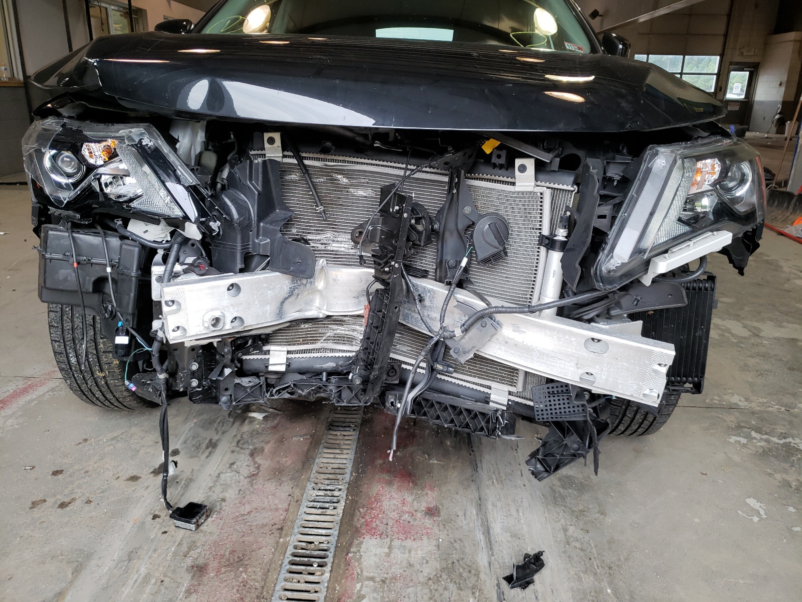 Zdjęcie 9 z aukcji – 2018 NISSAN PATHFINDER z VIN 5N1DR2MMXJC619085