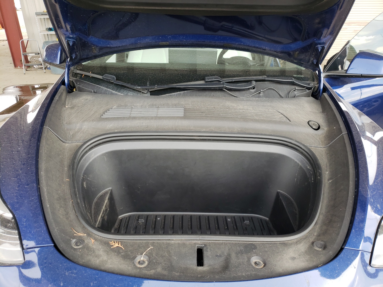 Photo 7 from auction – 2020 TESLA MODEL Y with VIN 5YJYGDEF5LF022942