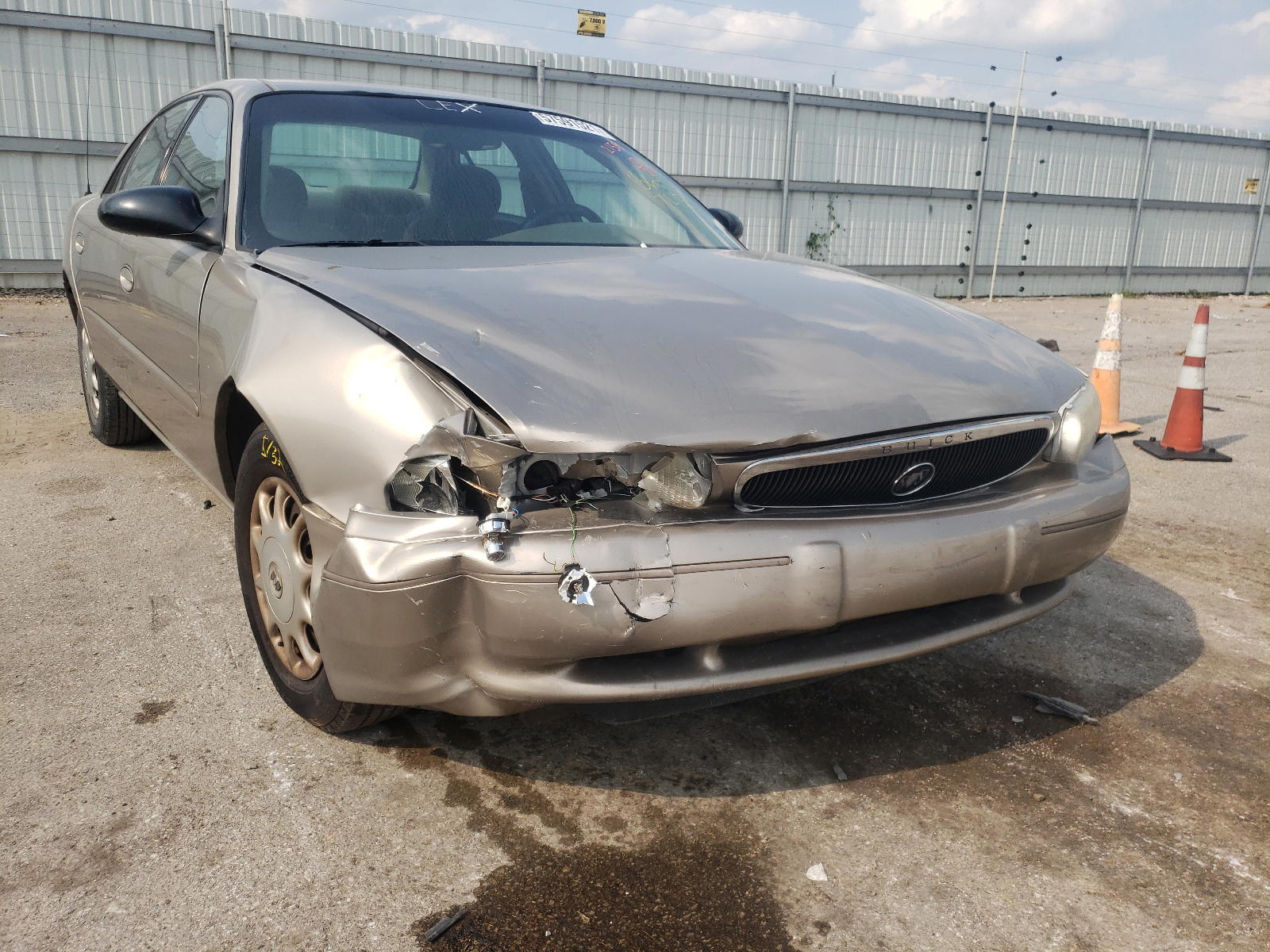 Photo 9 from auction – 2003 BUICK CENTURY CU with VIN 2G4WS52J631232159
