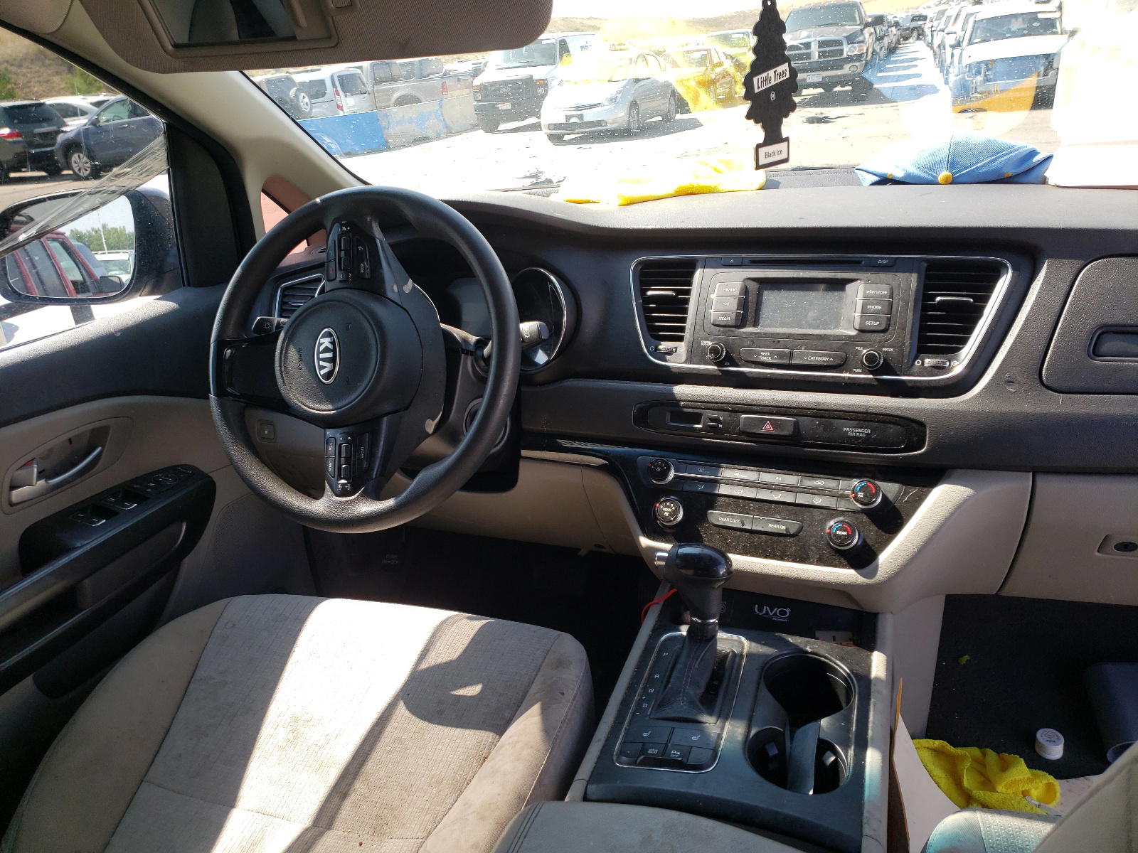 Photo 9 from auction – 2016 KIA SEDONA LX with VIN KNDMB5C10G6190841