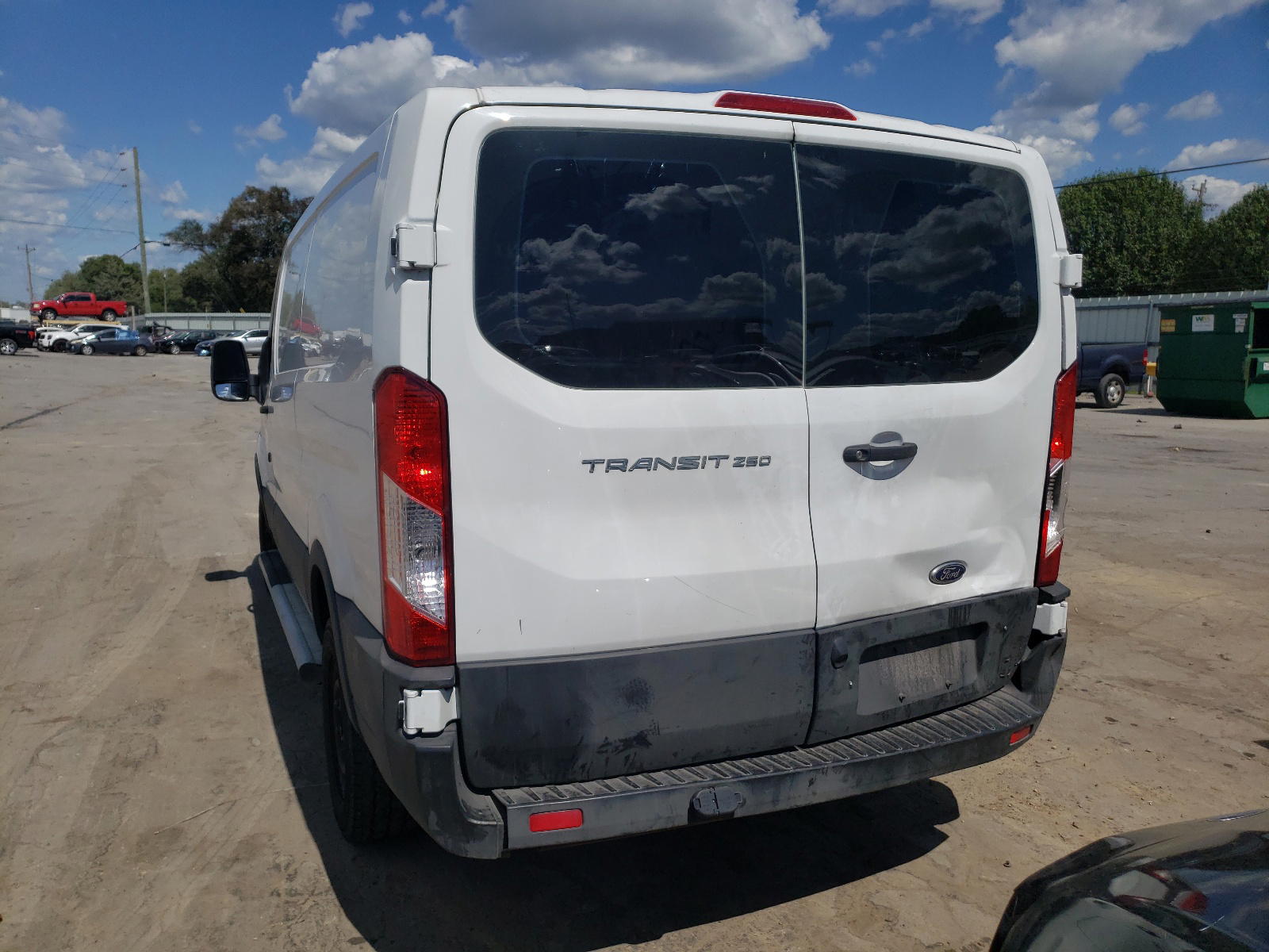 Photo 3 from auction – 2019 FORD TRANSIT T- with VIN 1FTYR1YM4KKB20218