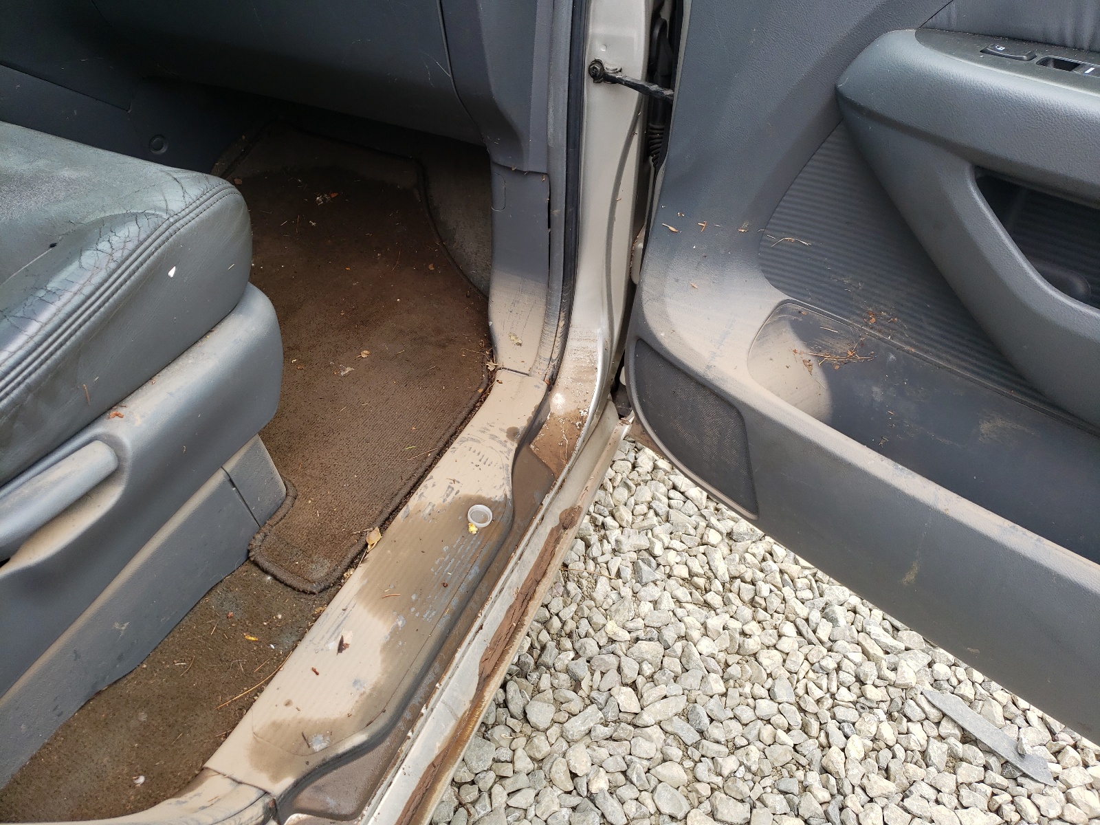 Photo 9 from auction – 2005 HONDA ODYSSEY EX with VIN 5FNRL38665B414255