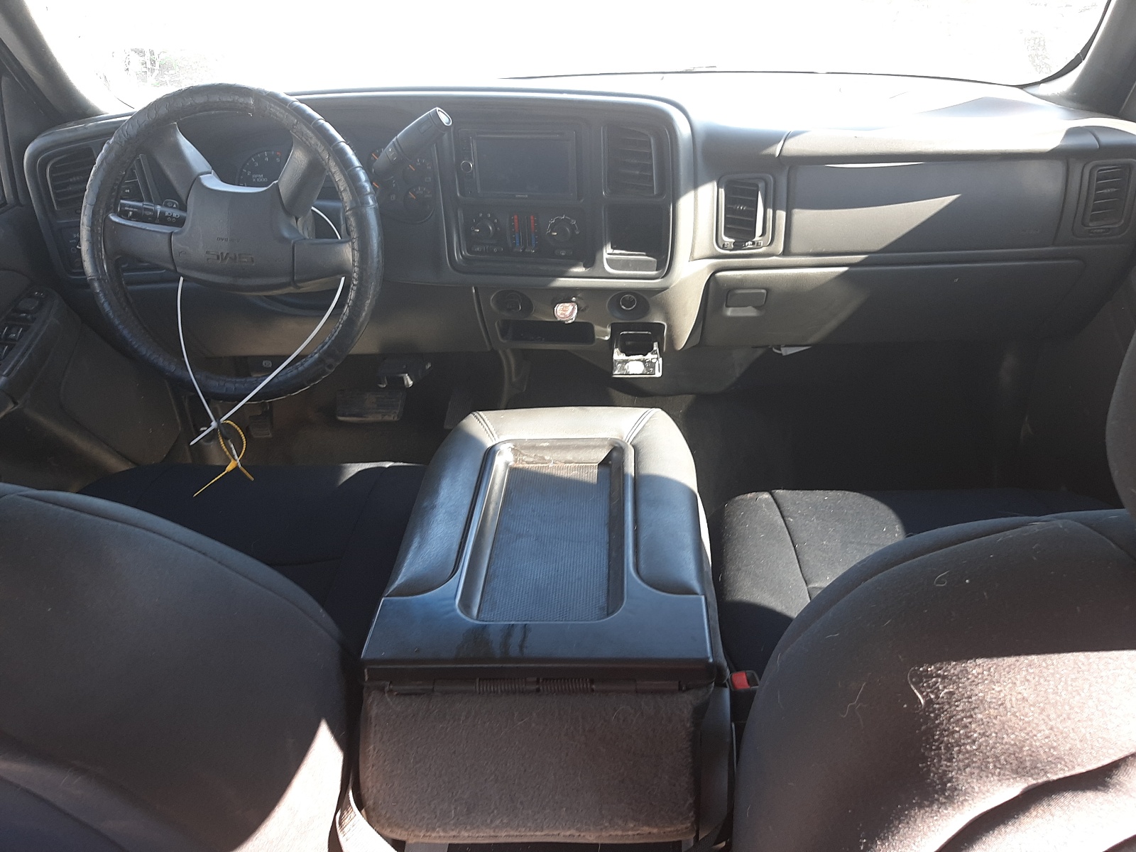 Photo 9 from auction – 2006 GMC SIERRA K25 with VIN 1GTHK23286F111584