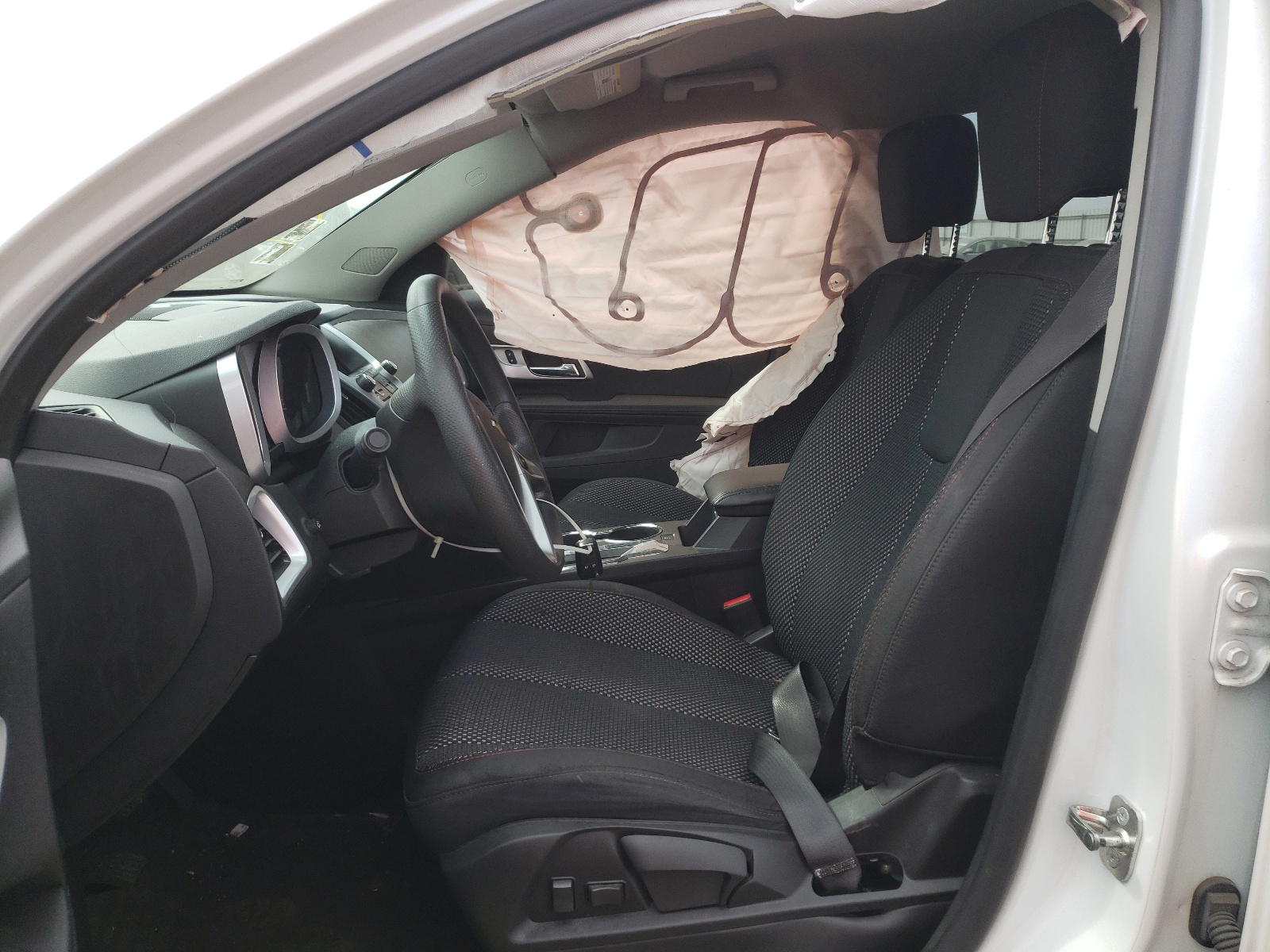 Photo 5 from auction – 2016 CHEVROLET EQUINOX LT with VIN 2GNALCEK2G1132741