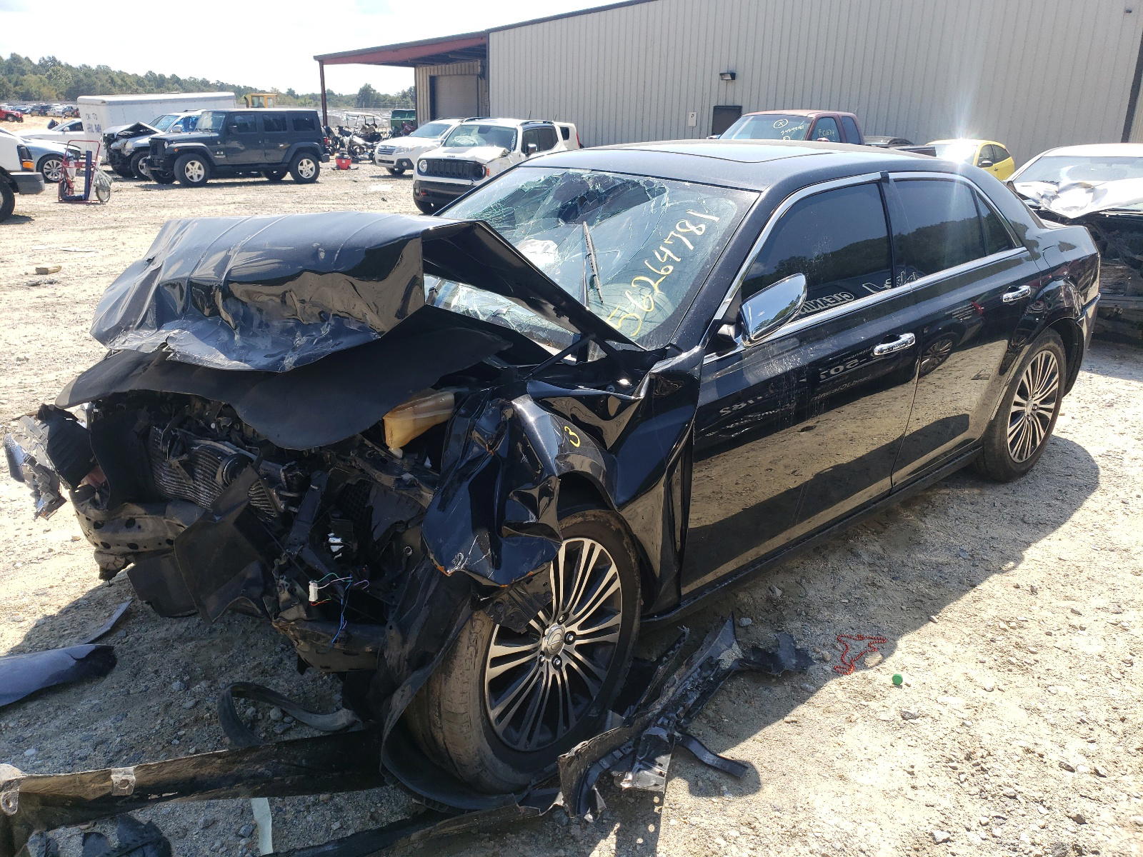Photo 2 from auction – 2011 CHRYSLER 300C with VIN 2C3CA6CT2BH599019