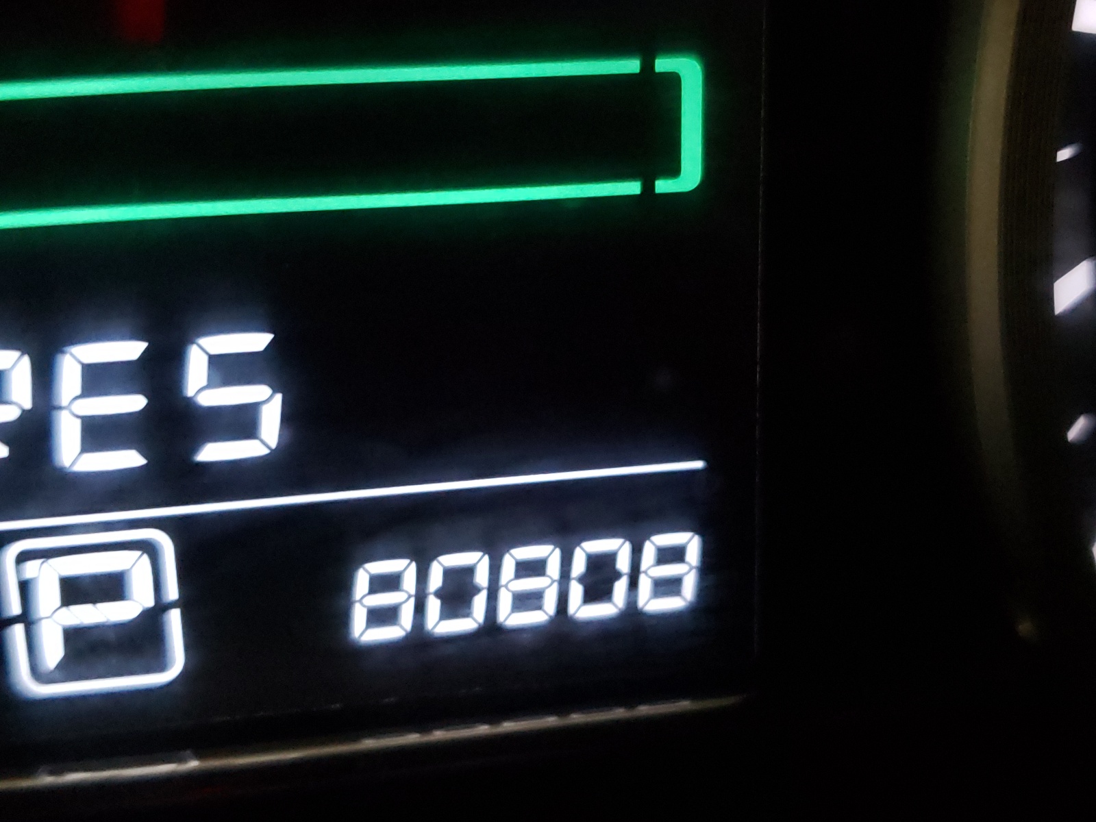 Photo 8 from auction – 2015 NISSAN SENTRA S with VIN 3N1AB7AP2FY229073