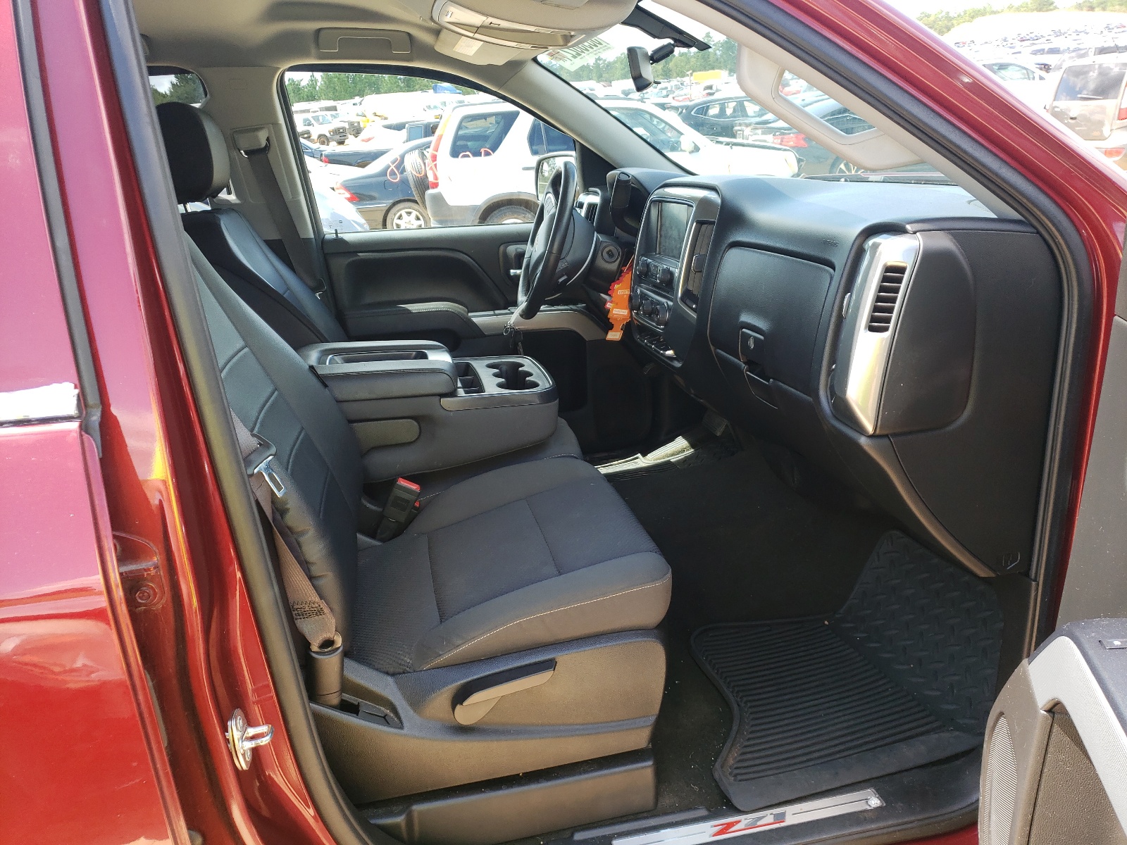 Photo 5 from auction – 2017 CHEVROLET SILVERADO with VIN 1GCVKREC6HZ174251