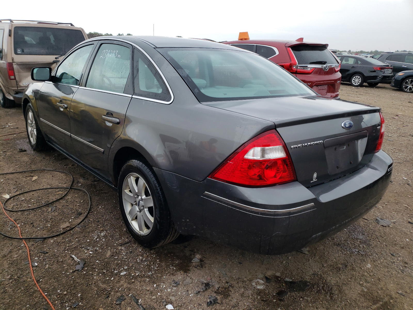 Photo 3 from auction – 2005 FORD FIVE HUNDR with VIN 1FAFP24145G124491
