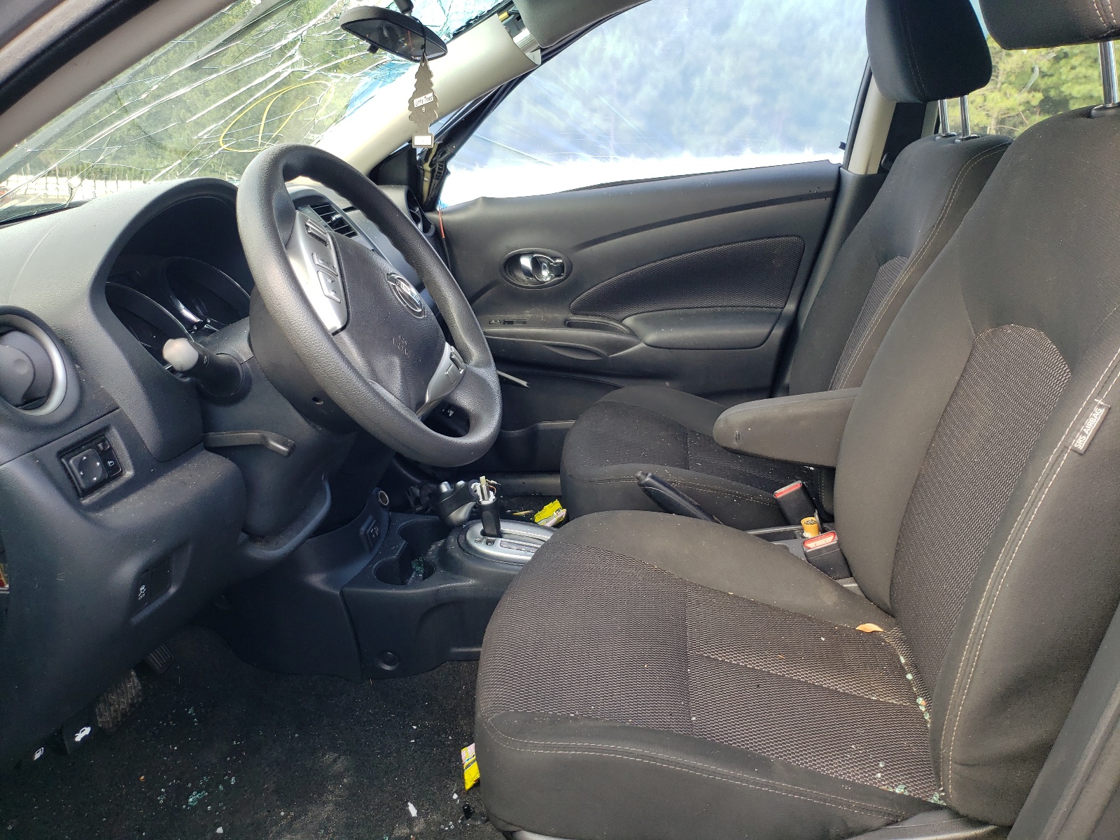 Photo 19 from auction – 2018 NISSAN VERSA S with VIN 3N1CN7AP4JL842639