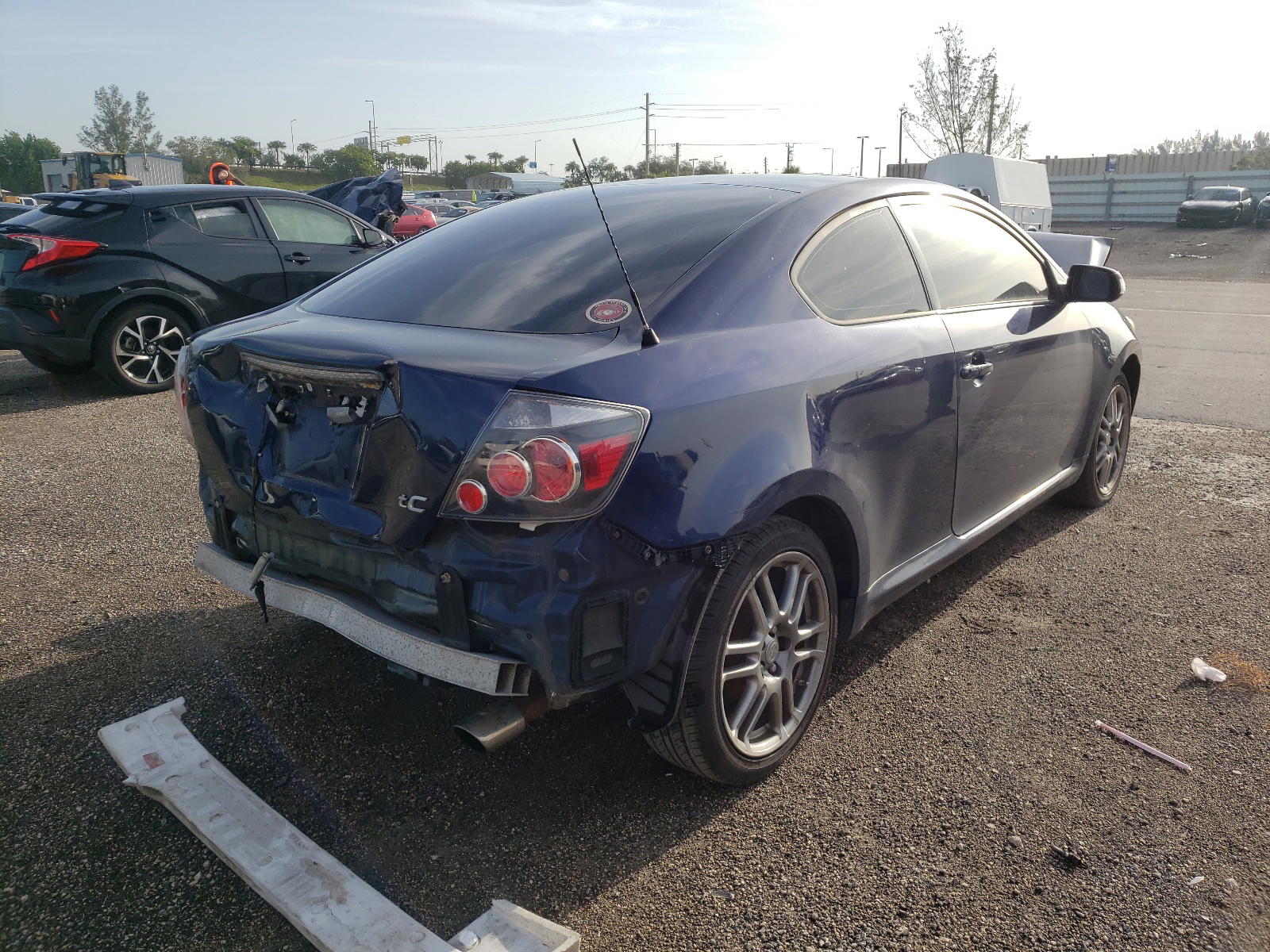 Photo 4 from auction – 2010 SCION TC with VIN JTKDE3B72A0321613