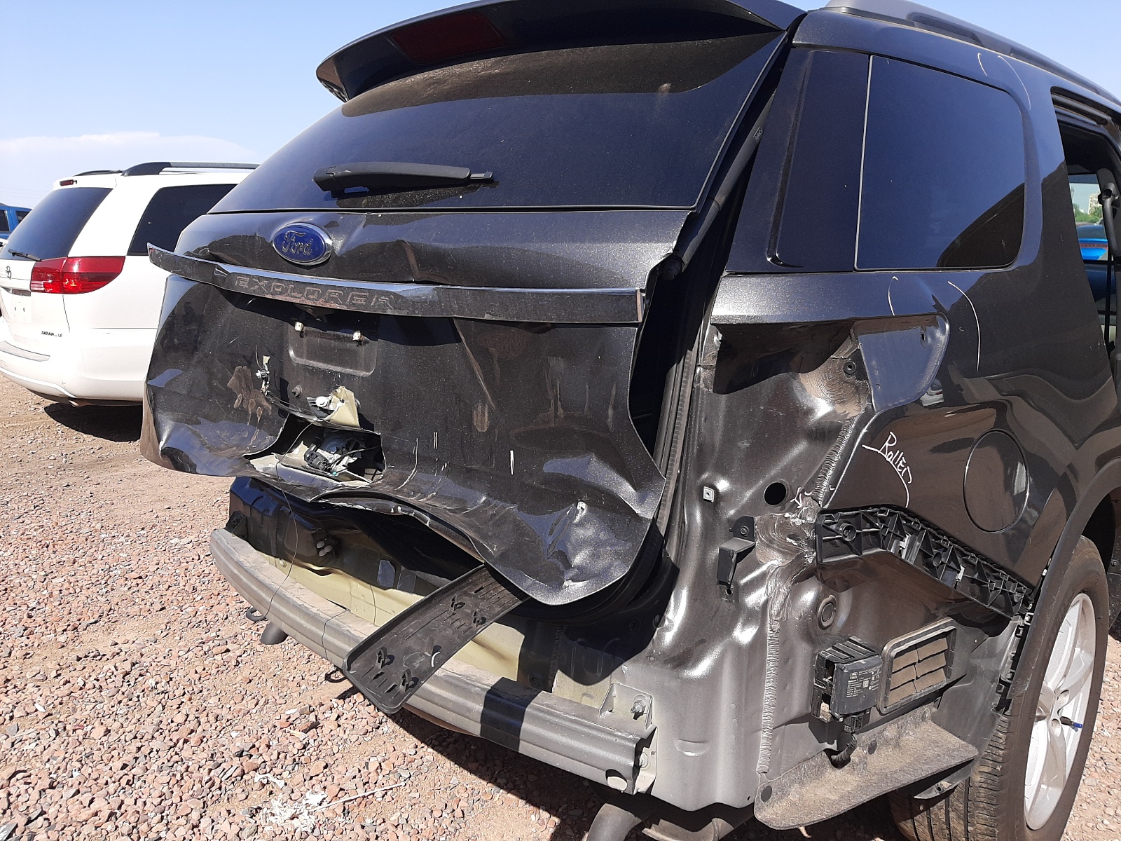 Photo 9 from auction – 2019 FORD EXPLORER X with VIN 1FM5K7D81KGB25250