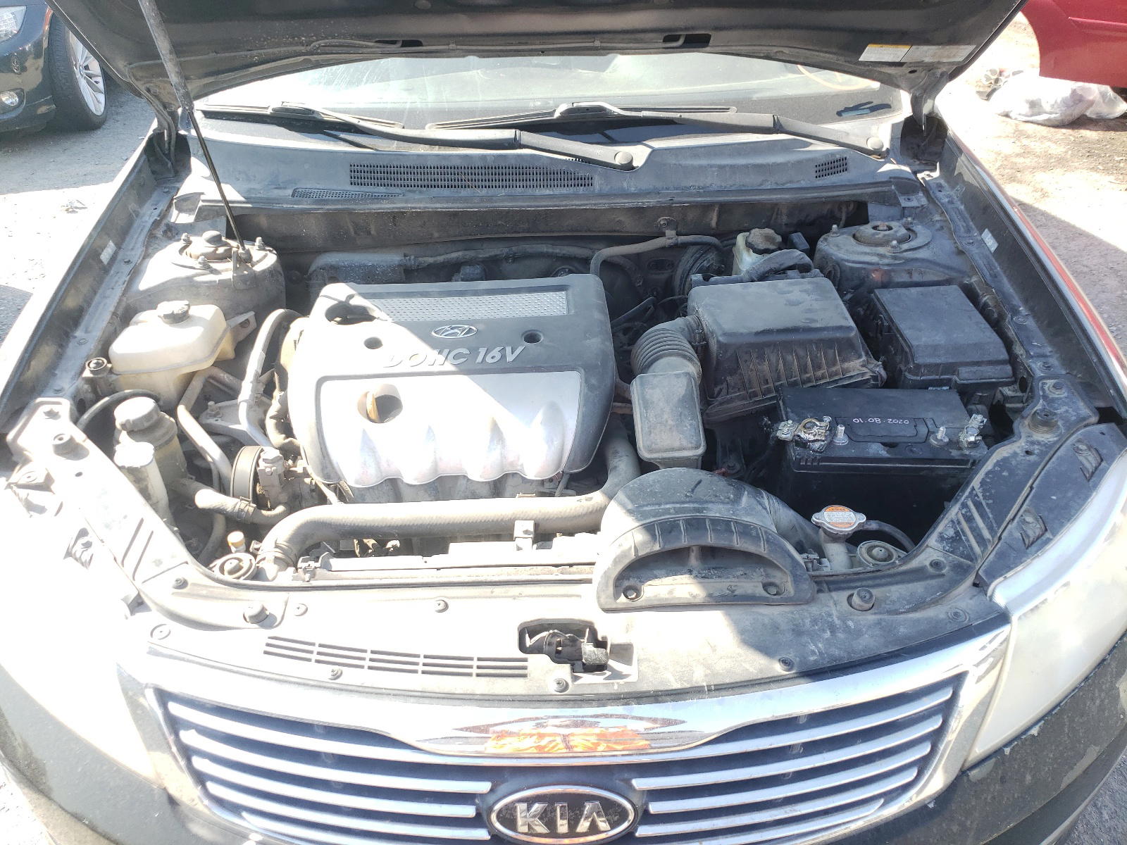 Photo 7 from auction – 2010 KIA OPTIMA LX with VIN KNAGG4A89A5408231