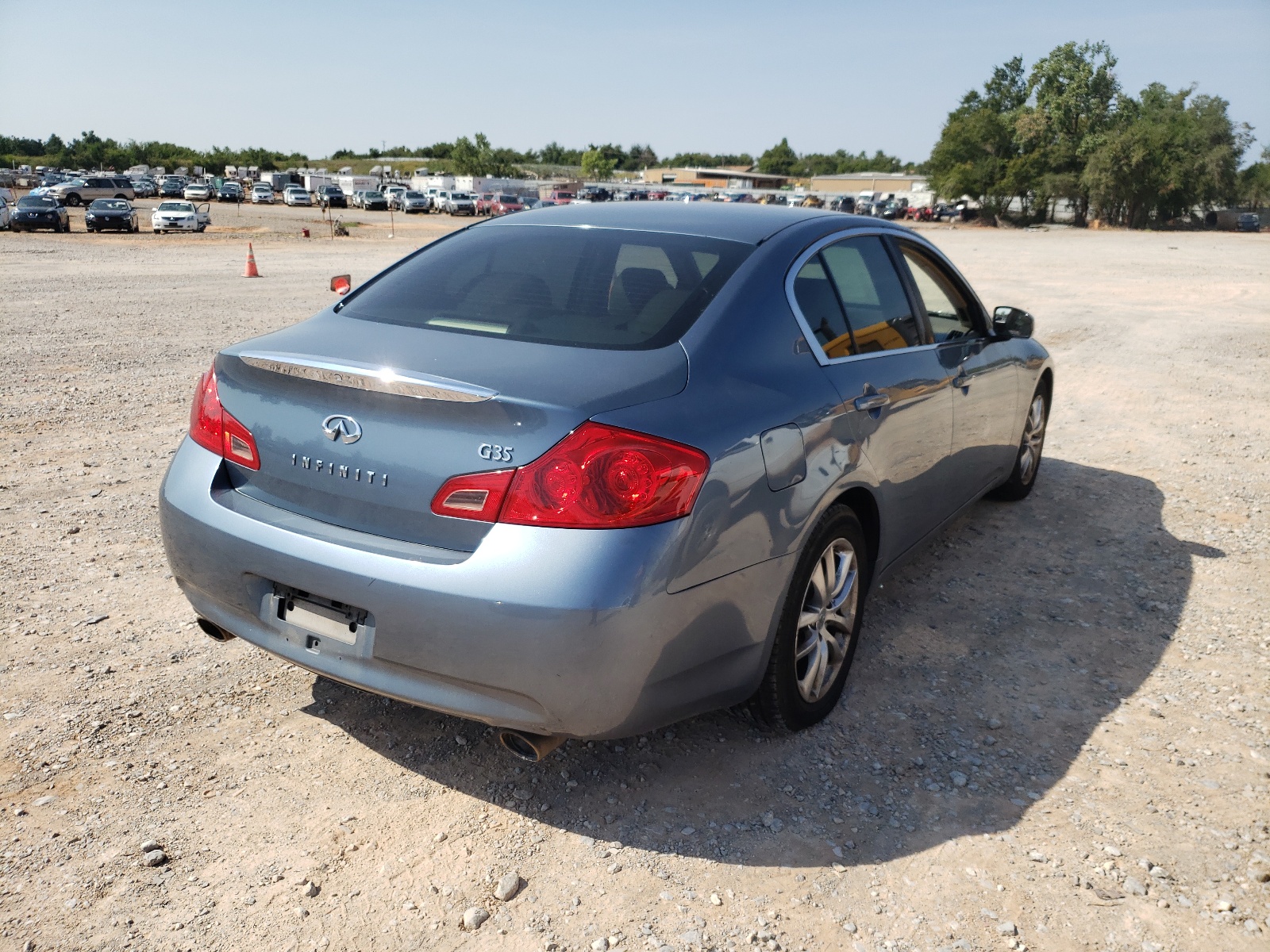 Photo 4 from auction – 2007 INFINITI G35 with VIN JNKBV61E17M708962