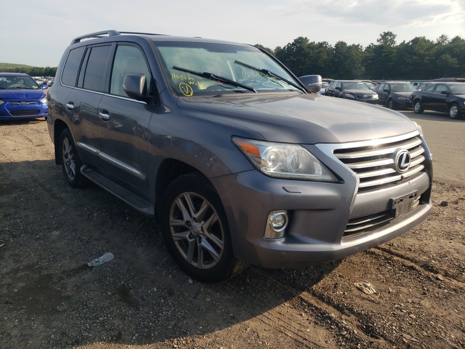 Zdjęcie 1 z aukcji – 2015 LEXUS LX 570 z VIN JTJHY7AX2F4173582