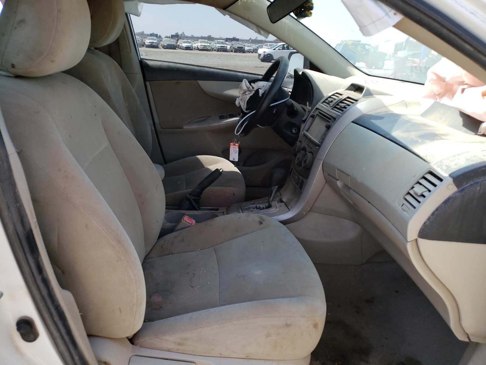 Foto 5 de la subasta – 2013 TOYOTA COROLLA BA con VIN 5YFBU4EE4DP205339