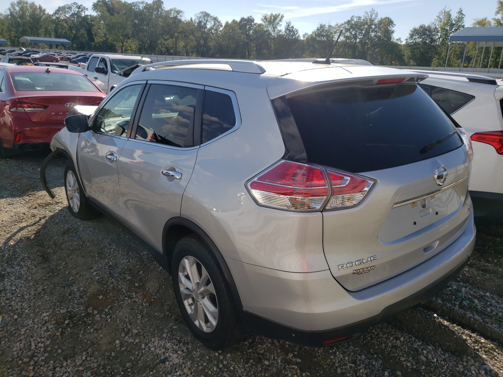 Zdjęcie 3 z aukcji – 2015 NISSAN ROGUE S z VIN KNMAT2MT8FP535590