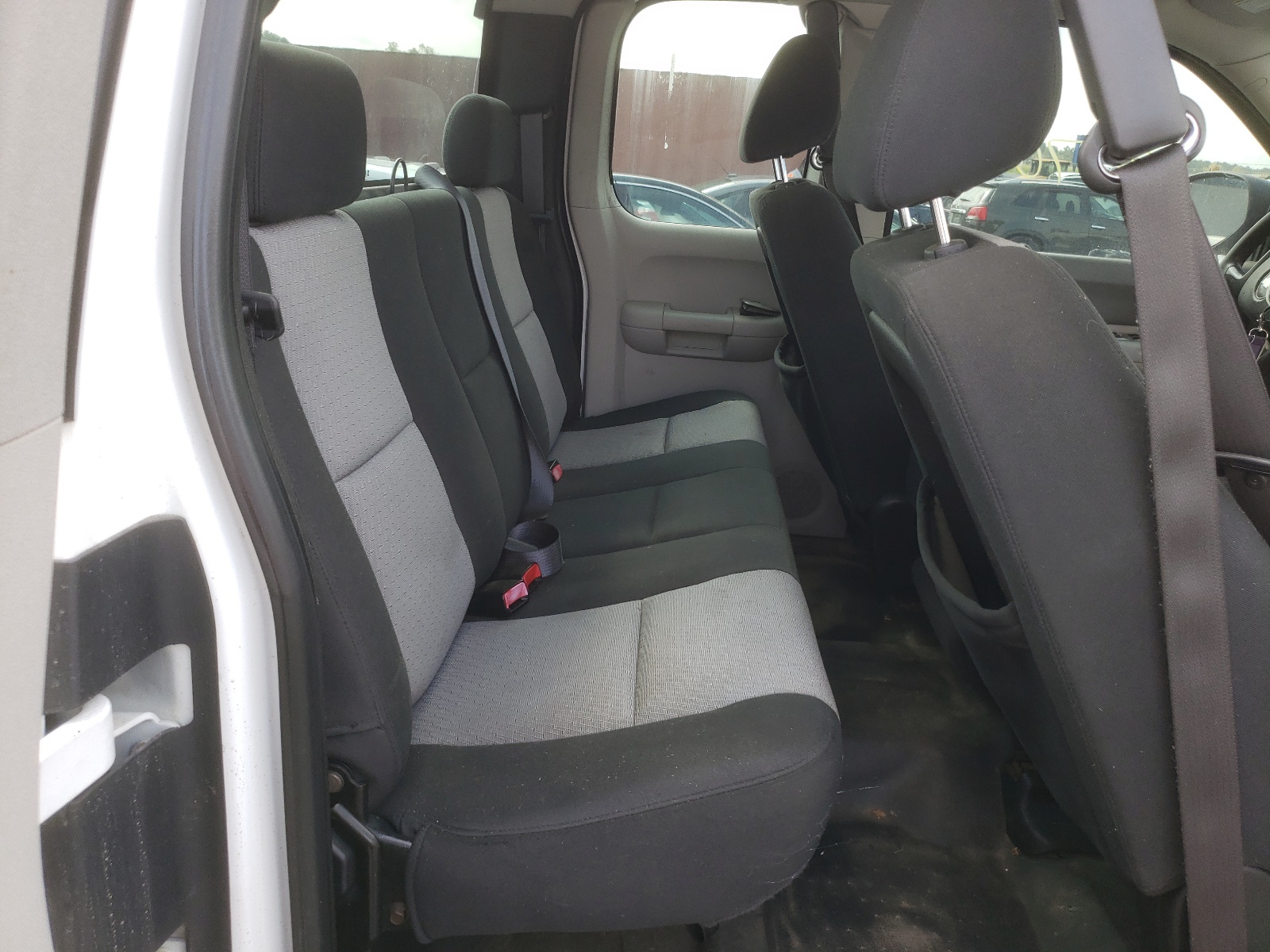 Photo 6 from auction – 2008 CHEVROLET SILVERADO with VIN 1GCHK29KX8E147762