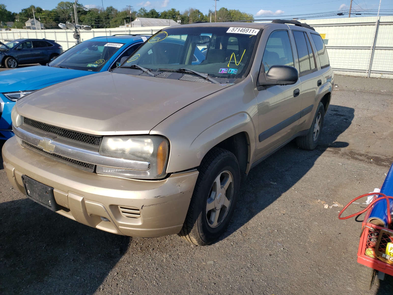 Photo 2 from auction – 2005 CHEVROLET TRAILBLAZE with VIN 1GNDT13S352227732