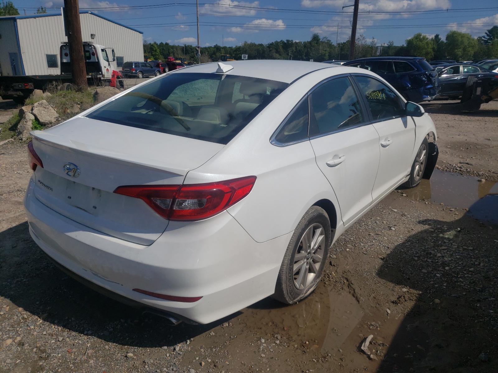 Photo 4 from auction – 2016 HYUNDAI SONATA SE with VIN 5NPE24AF3GH276583