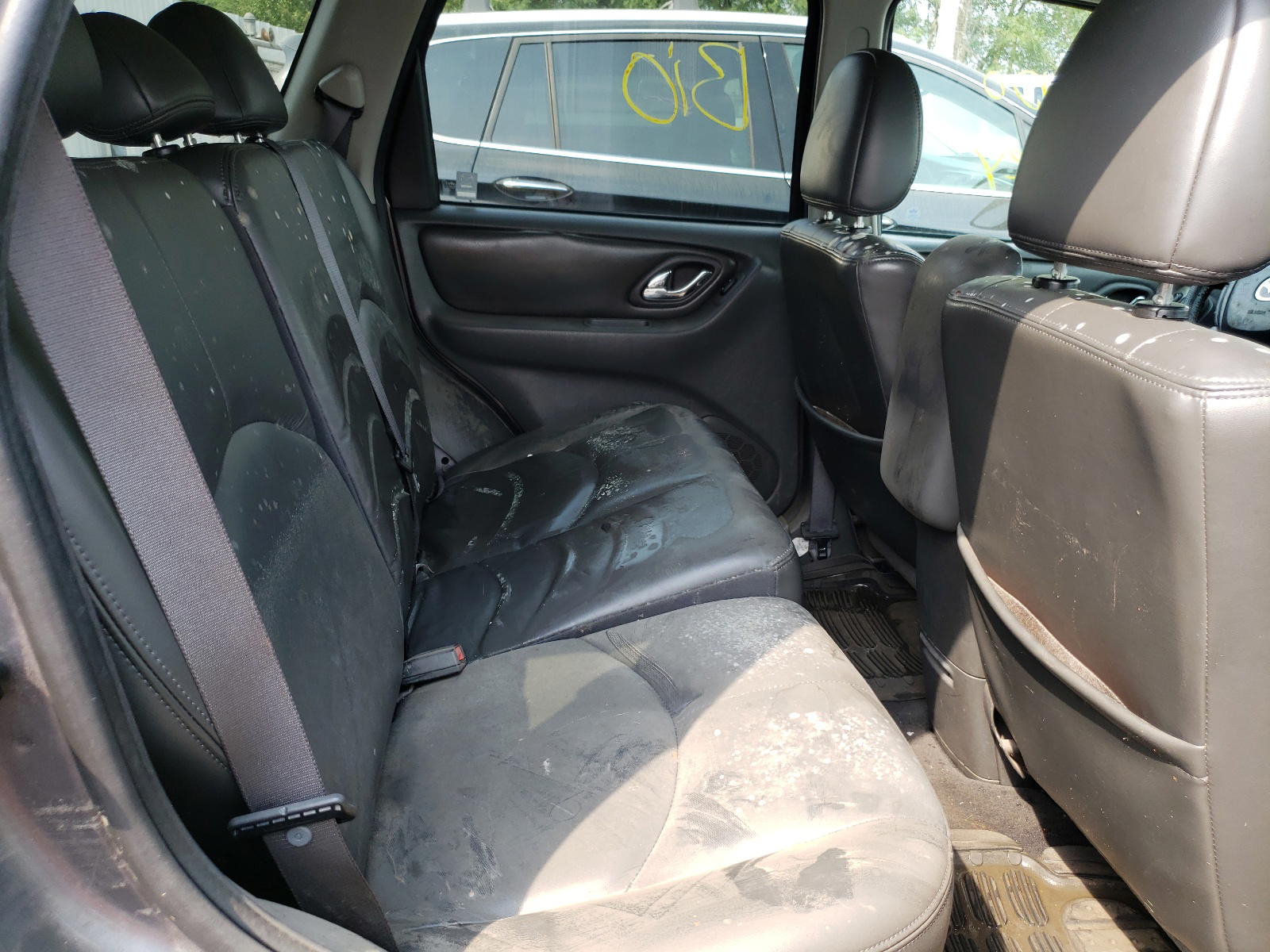 Photo 6 from auction – 2005 MAZDA TRIBUTE I with VIN 4F2YZ92Z75KM62396