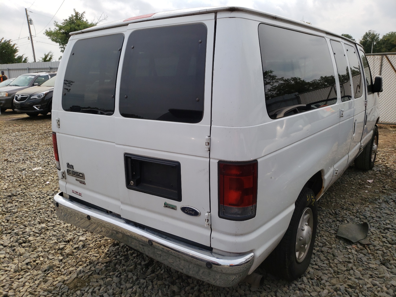 Фото 4 с аукциона – 2010 FORD ECONOLINE с VIN 1FBNE3BL1ADA77930
