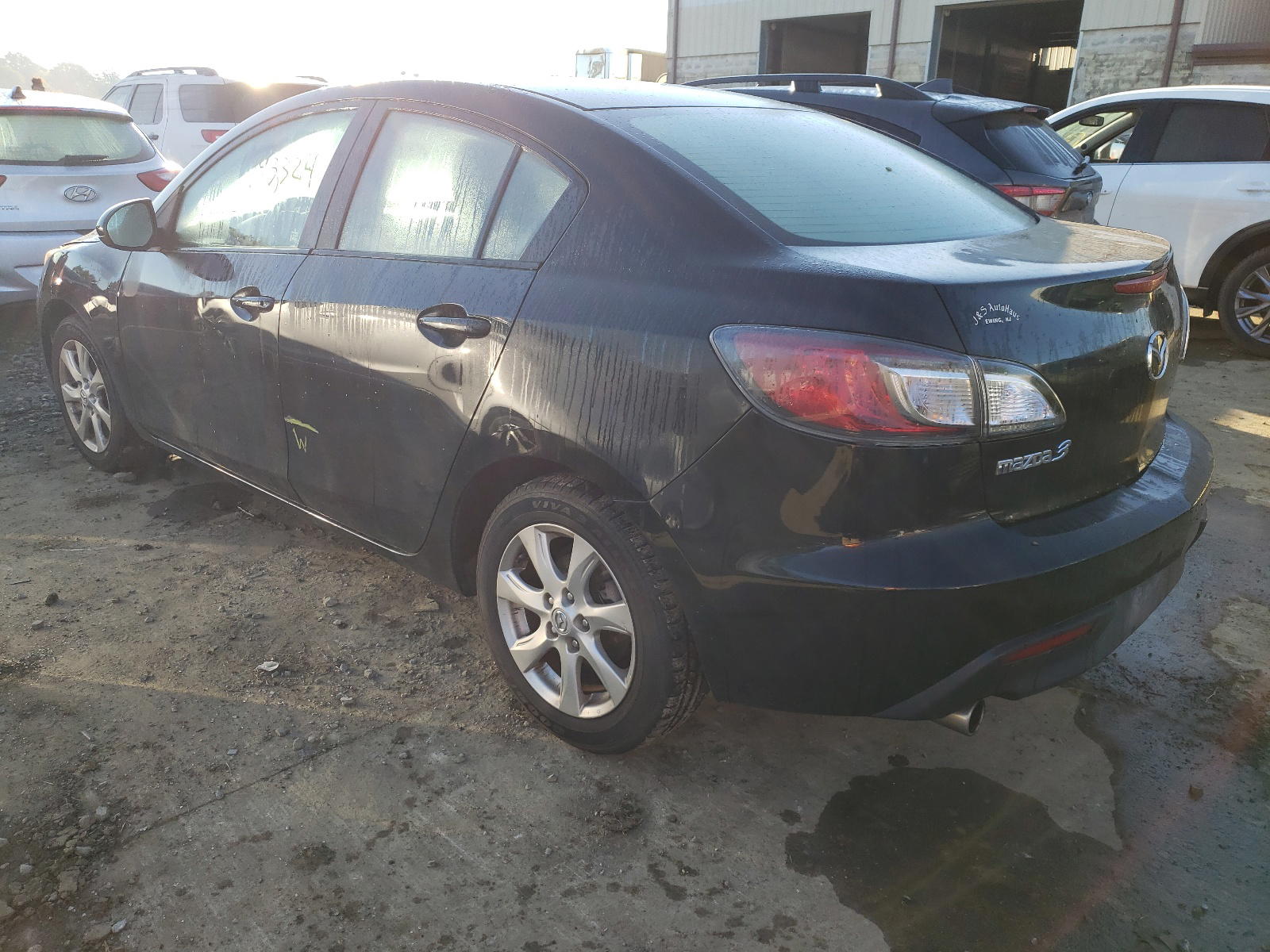 Photo 3 from auction – 2010 MAZDA 3 I with VIN JM1BL1SG8A1160736