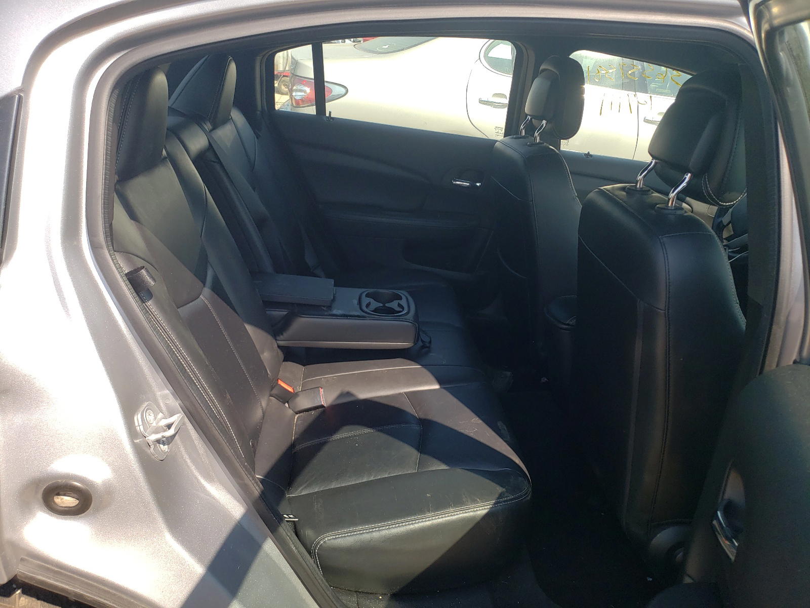 Photo 6 from auction – 2013 CHRYSLER 200 LIMITE with VIN 1C3CCBCG3DN612375