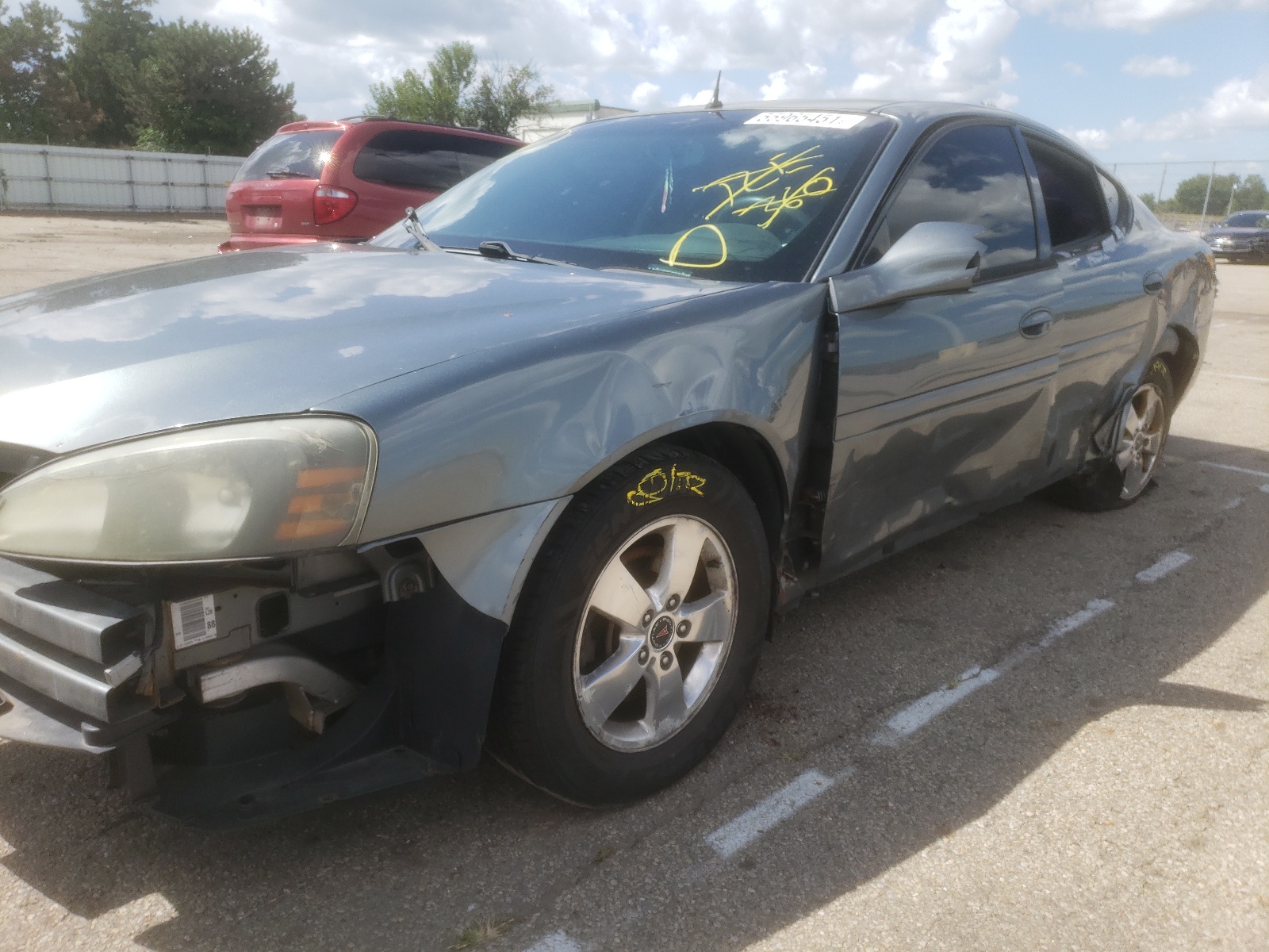 Photo 9 from auction – 2005 PONTIAC GRAND PRIX with VIN 2G2WP522051192733