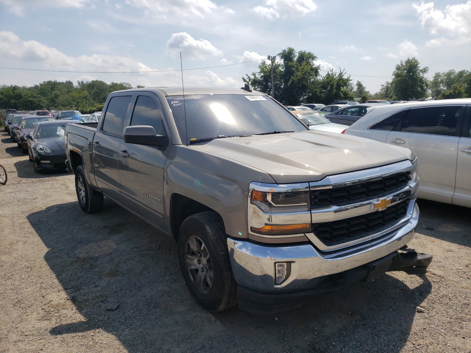 Photo 1 from auction – 2017 CHEVROLET SILVERADO with VIN 3GCUKREC2HG236031