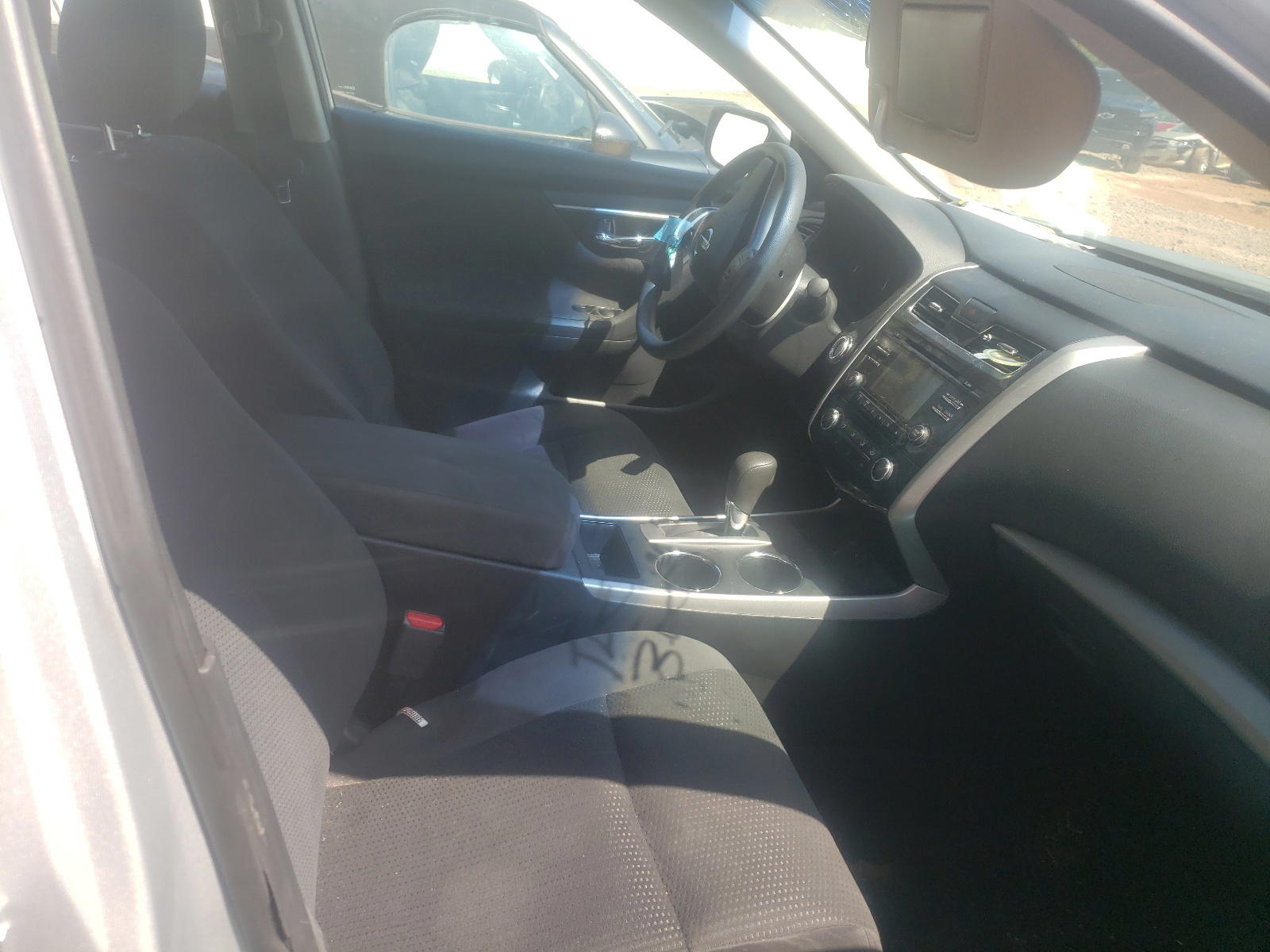 Photo 5 from auction – 2015 NISSAN ALTIMA 2.5 with VIN 1N4AL3AP1FC149894