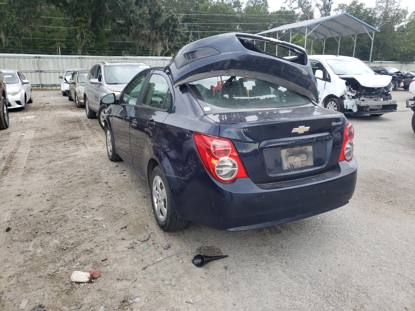 Photo 3 from auction – 2015 CHEVROLET SONIC LS with VIN 1G1JA5SH9F4115448
