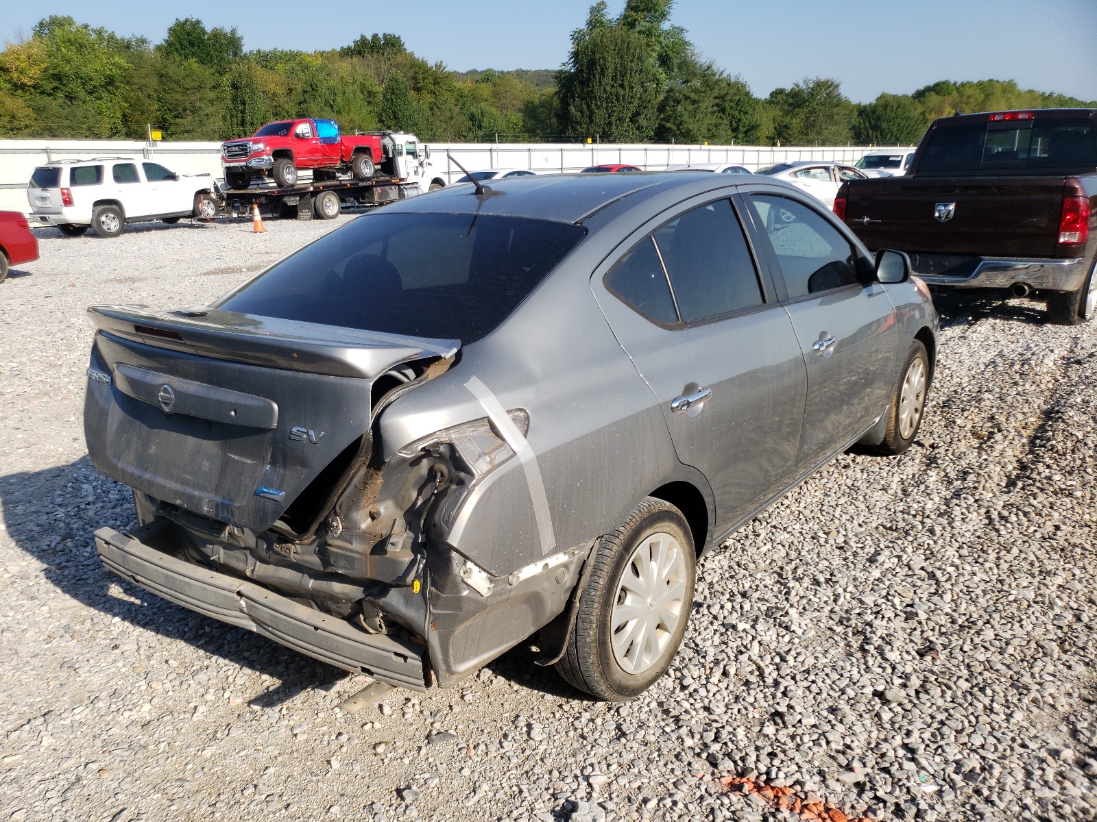Zdjęcie 4 z aukcji – 2012 NISSAN VERSA S z VIN 3N1CN7AP5CL869996