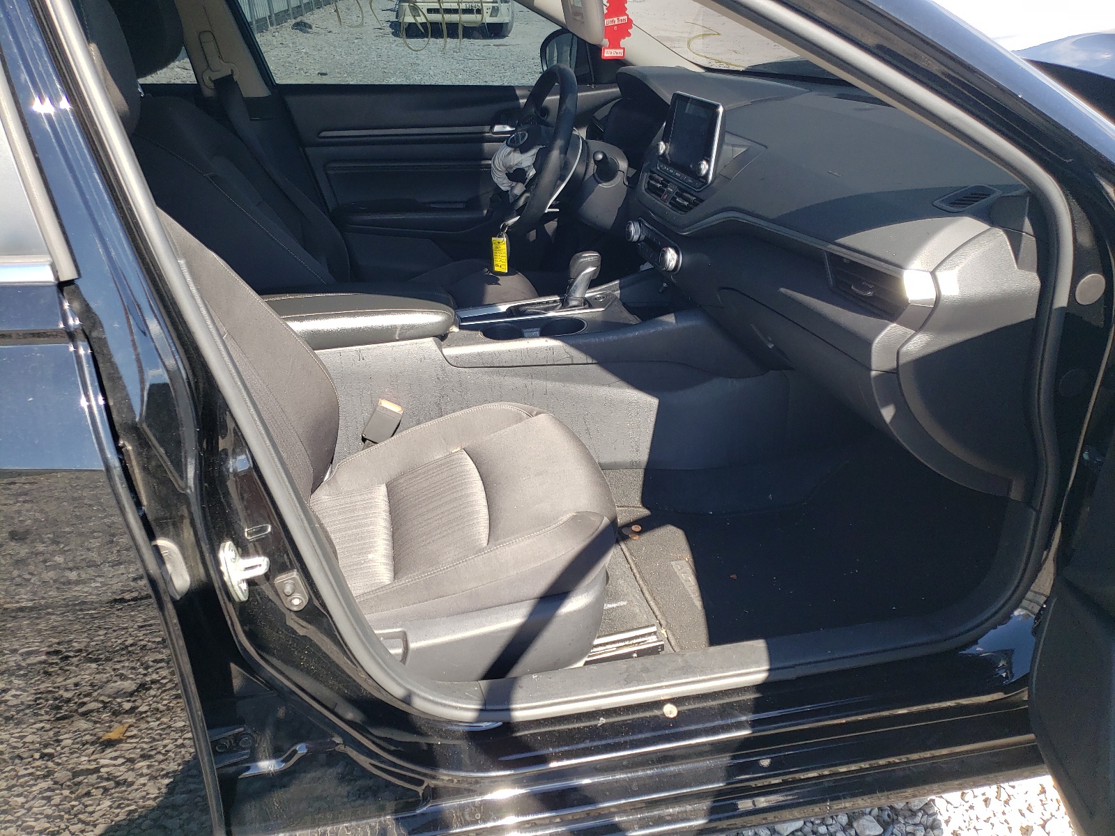 Photo 5 from auction – 2020 NISSAN ALTIMA S with VIN 1N4BL4BV5LC166636