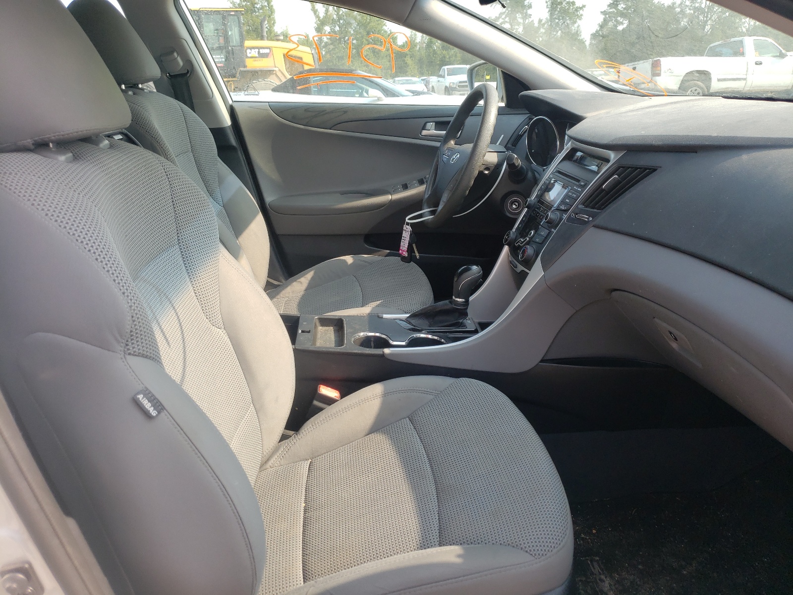 Photo 5 from auction – 2013 HYUNDAI SONATA GLS with VIN 5NPEB4AC6DH765867