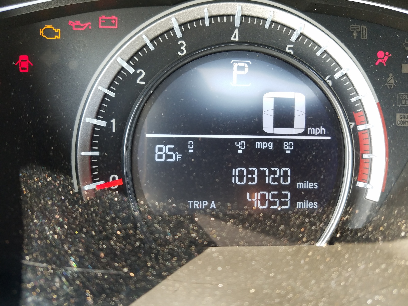 Photo 8 from auction – 2017 HONDA CIVIC LX with VIN 2HGFC4B01HH305747