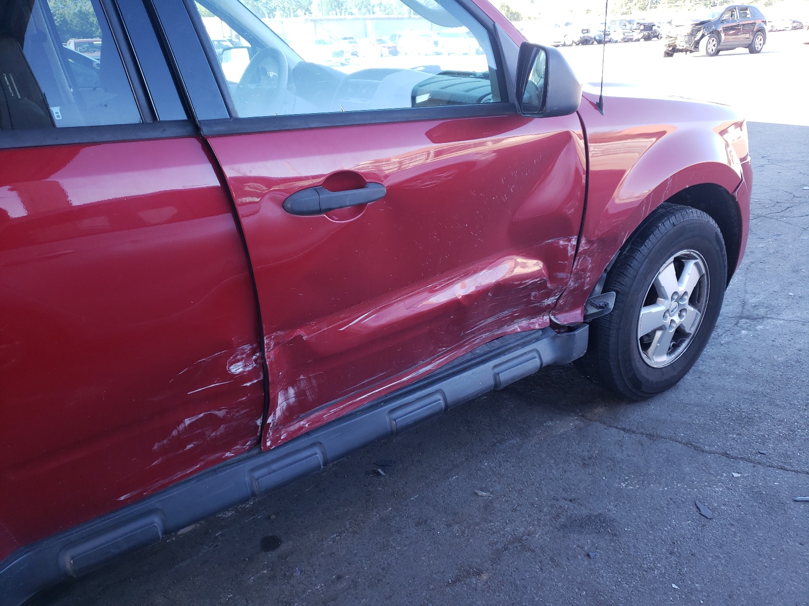 Photo 9 from auction – 2011 FORD ESCAPE XLS with VIN 1FMCU0C72BKA34129