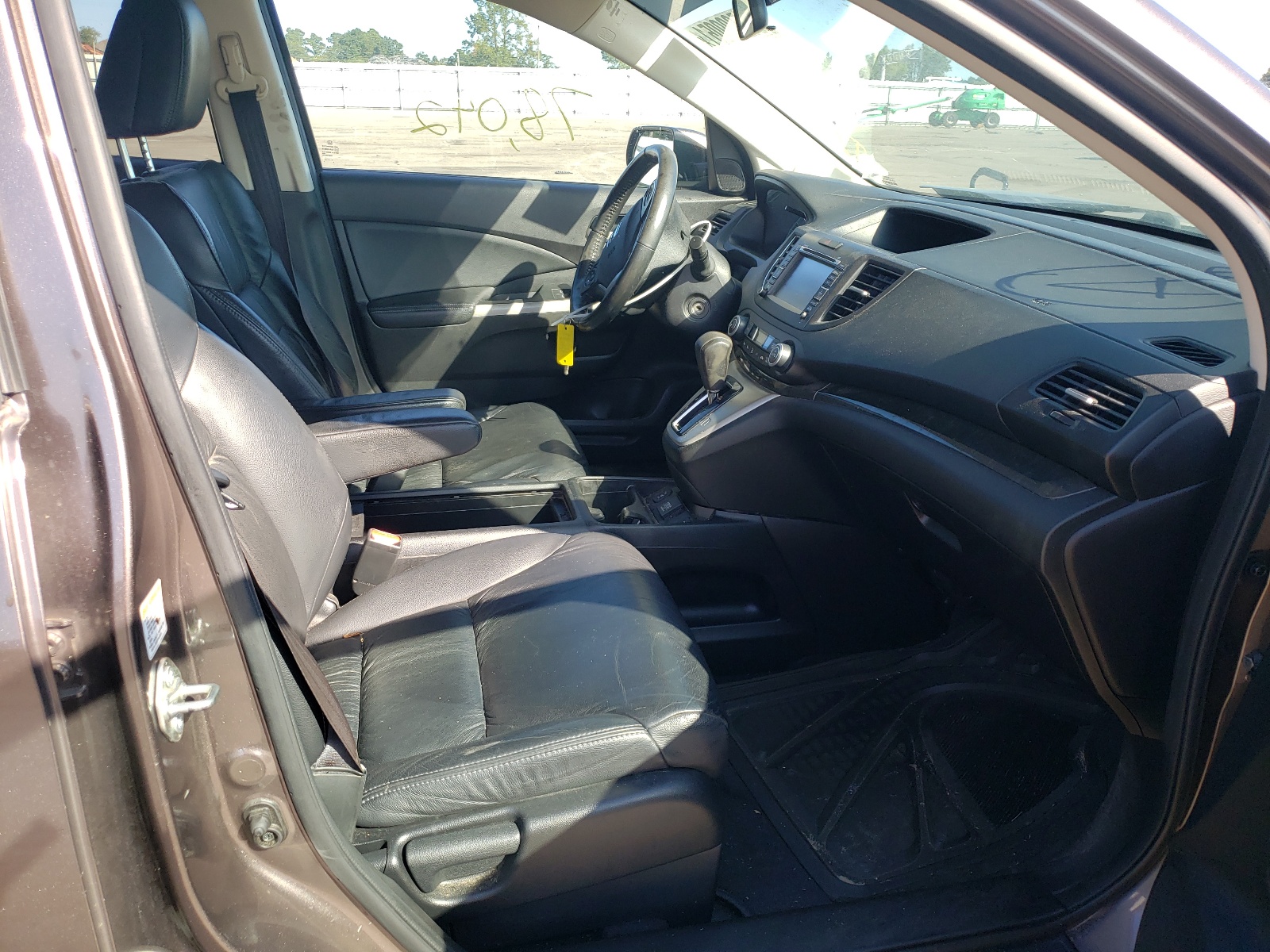 Photo 5 from auction – 2014 HONDA CR-V EXL with VIN 2HKRM3H79EH560480