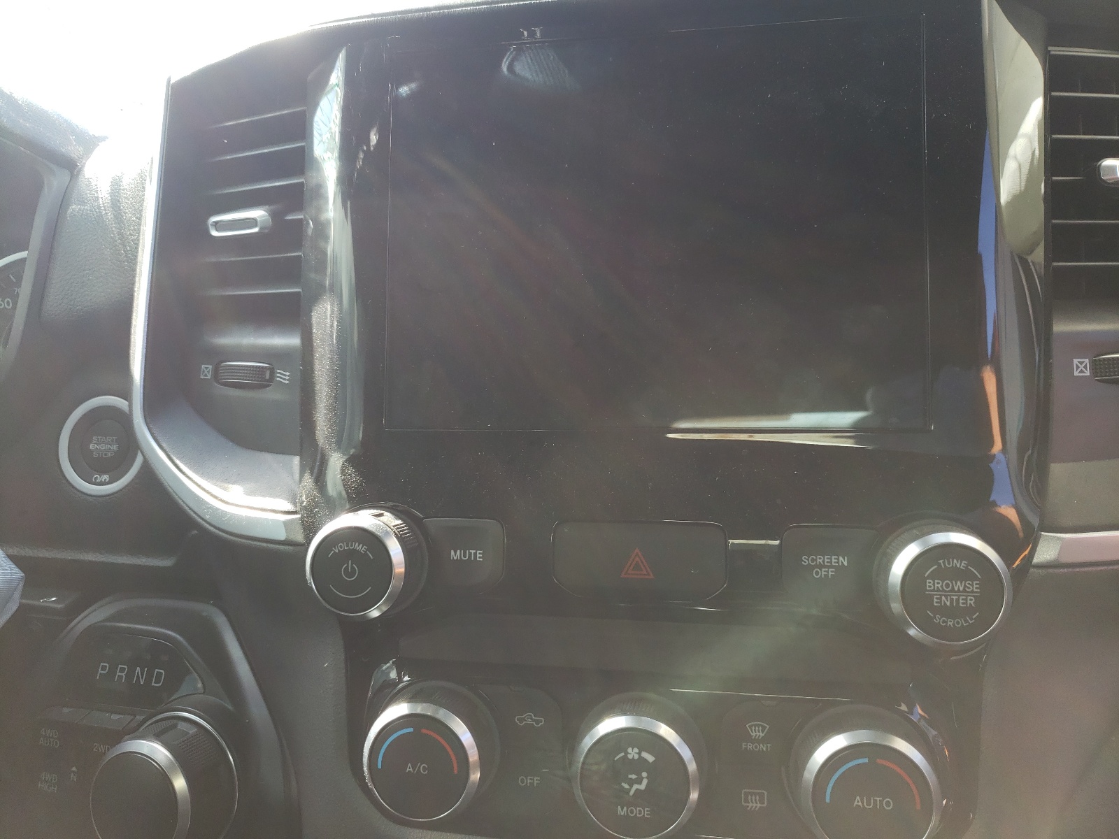Photo 9 from auction – 2021 RAM 1500 BIG H with VIN 1C6SRFFT7MN719510