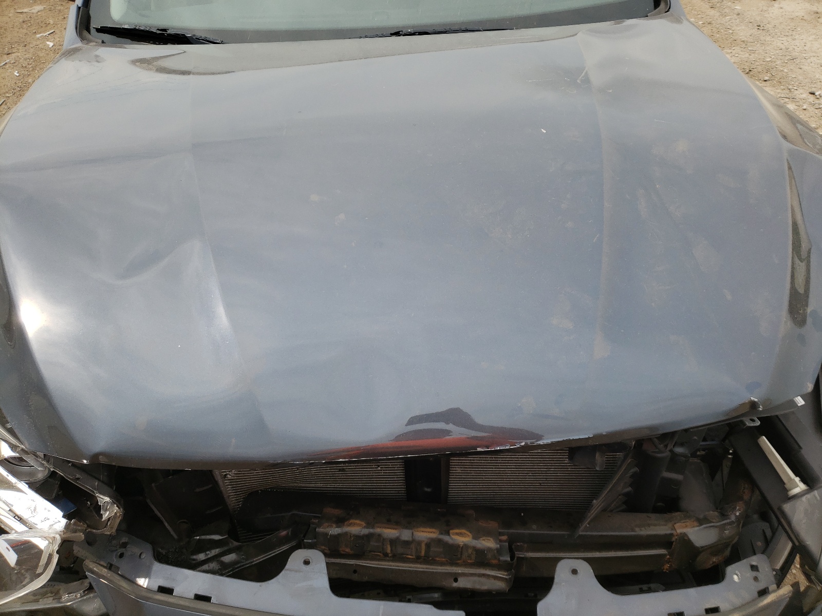 Photo 7 from auction – 2014 KIA CADENZA PR with VIN KNALN4D7XE5149357