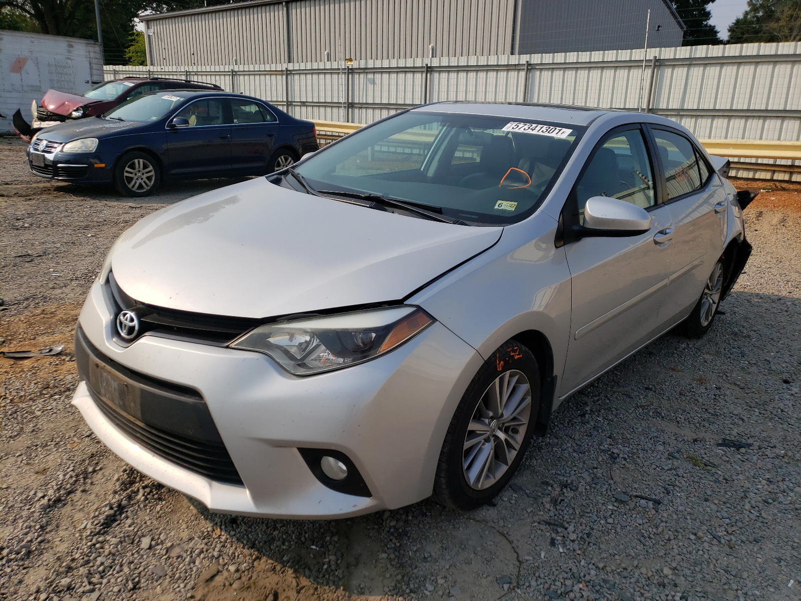 Photo 2 from auction – 2014 TOYOTA COROLLA L with VIN 5YFBURHE4EP117465