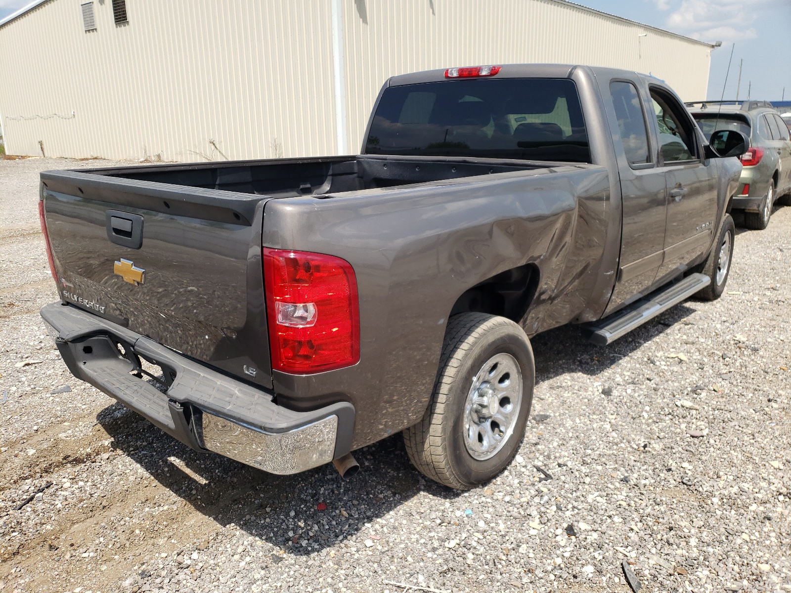 Photo 4 from auction – 2013 CHEVROLET SILVERADO with VIN 1GCRCREA9DZ109658