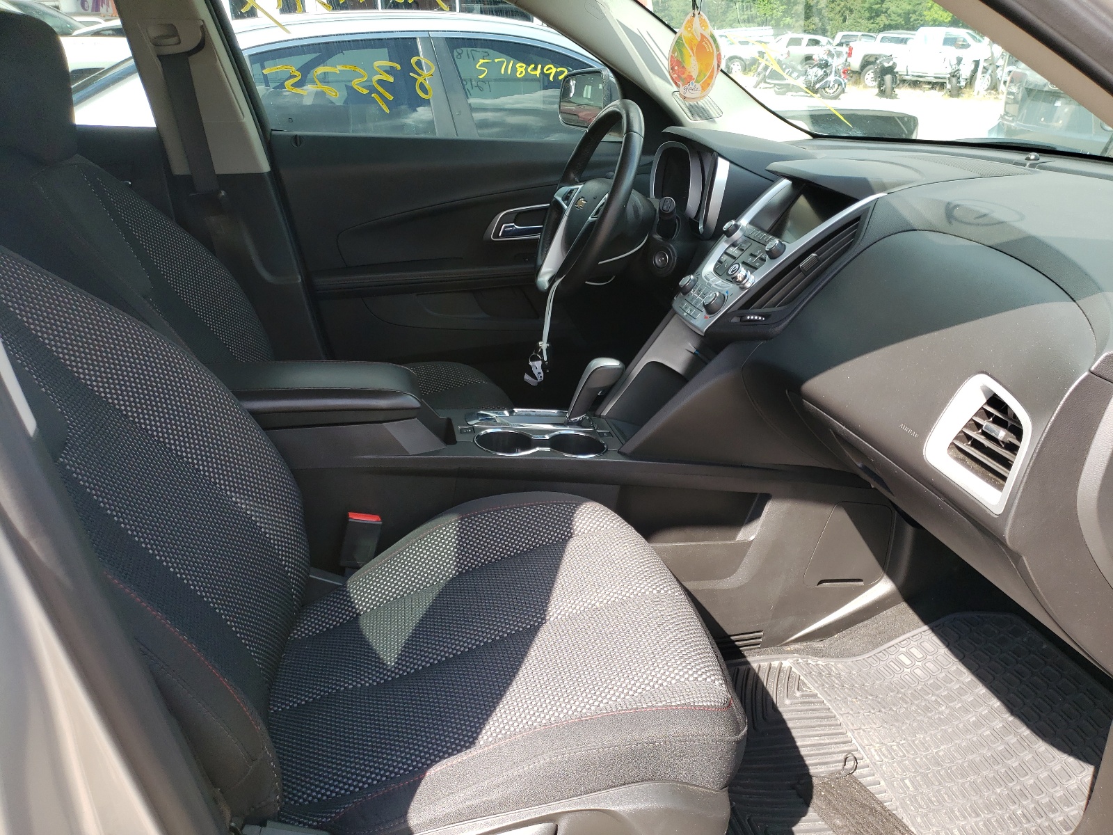 Photo 5 from auction – 2014 CHEVROLET EQUINOX LT with VIN 2GNALBEK9E1136261