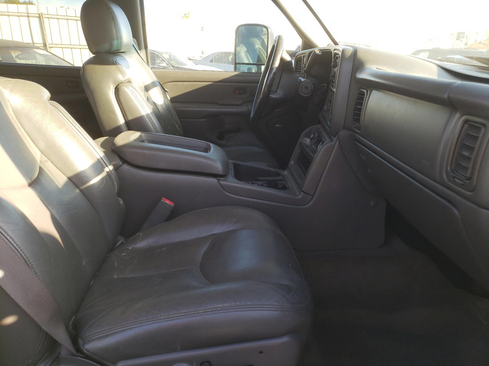 Photo 5 from auction – 2007 CHEVROLET SILVERADO with VIN 1GCHK23U77F143042