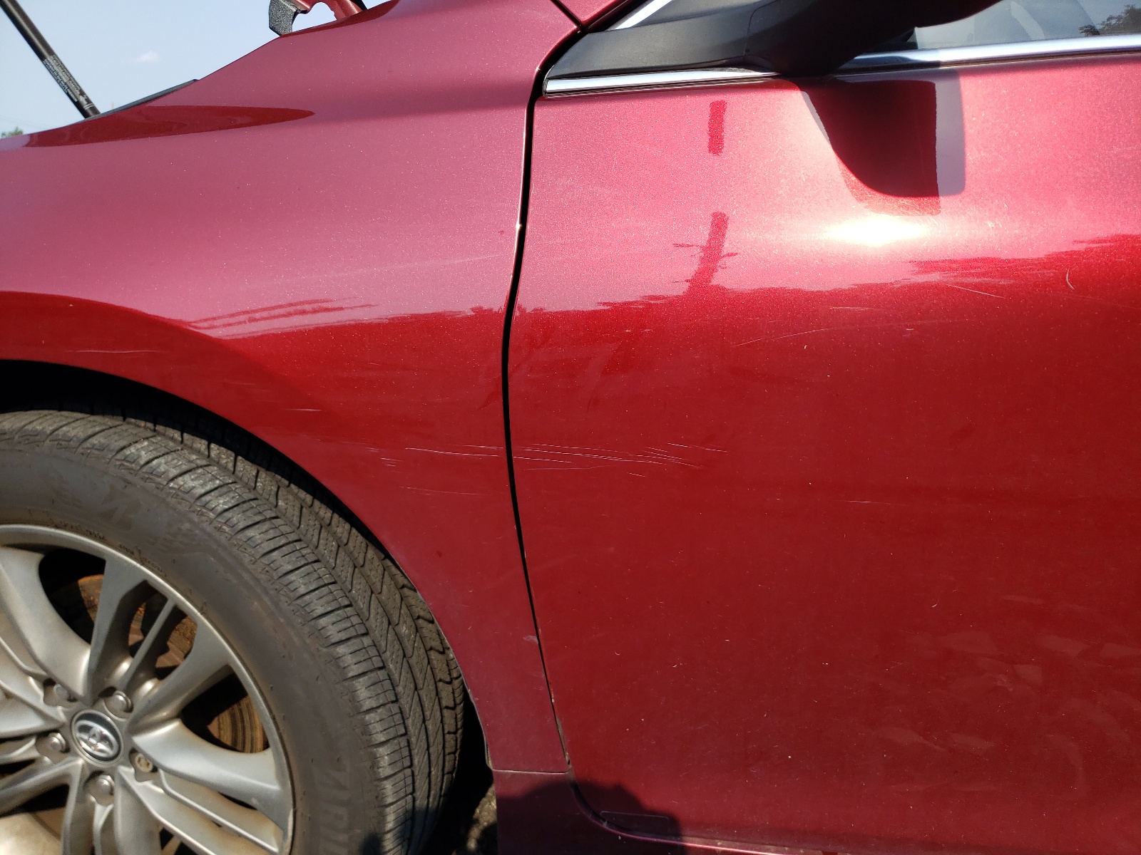 Photo 10 from auction – 2017 TOYOTA CAMRY LE with VIN 4T1BF1FK2HU653404